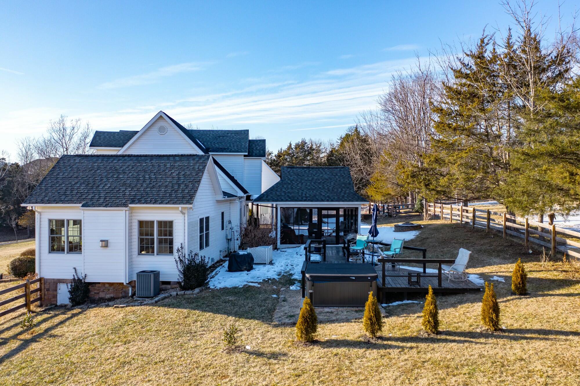 65 Blackberry Ln