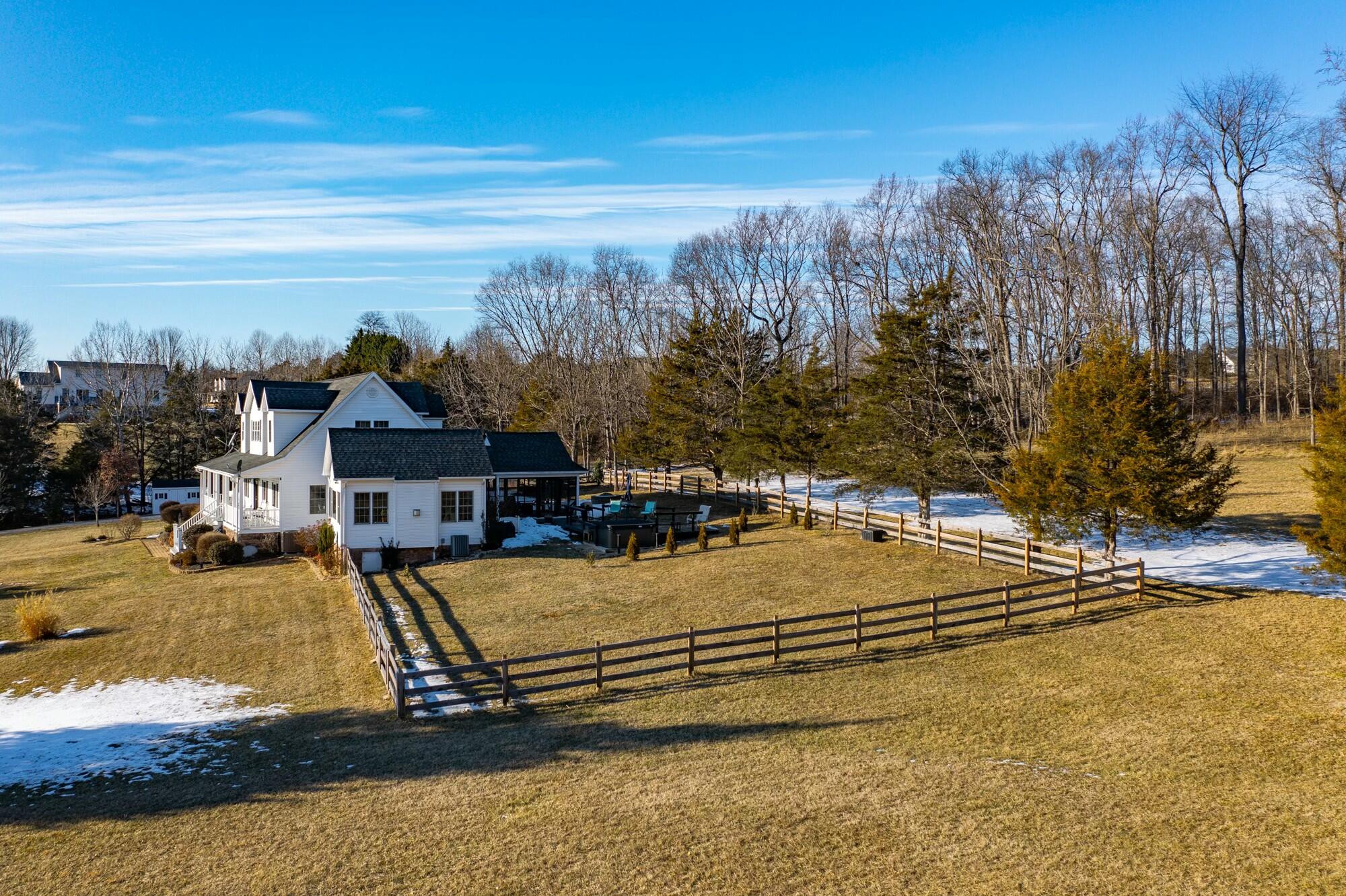 65 Blackberry Ln