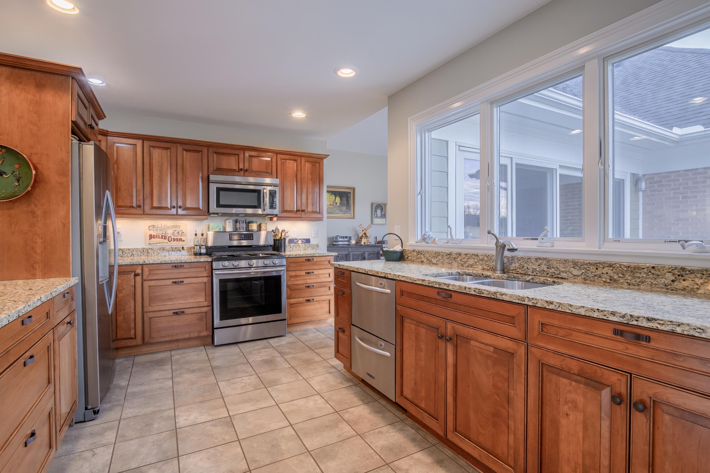 25 Florence Sarah Ln