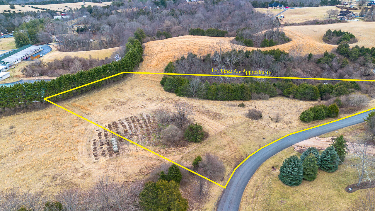Lot 8 Buckland Dr