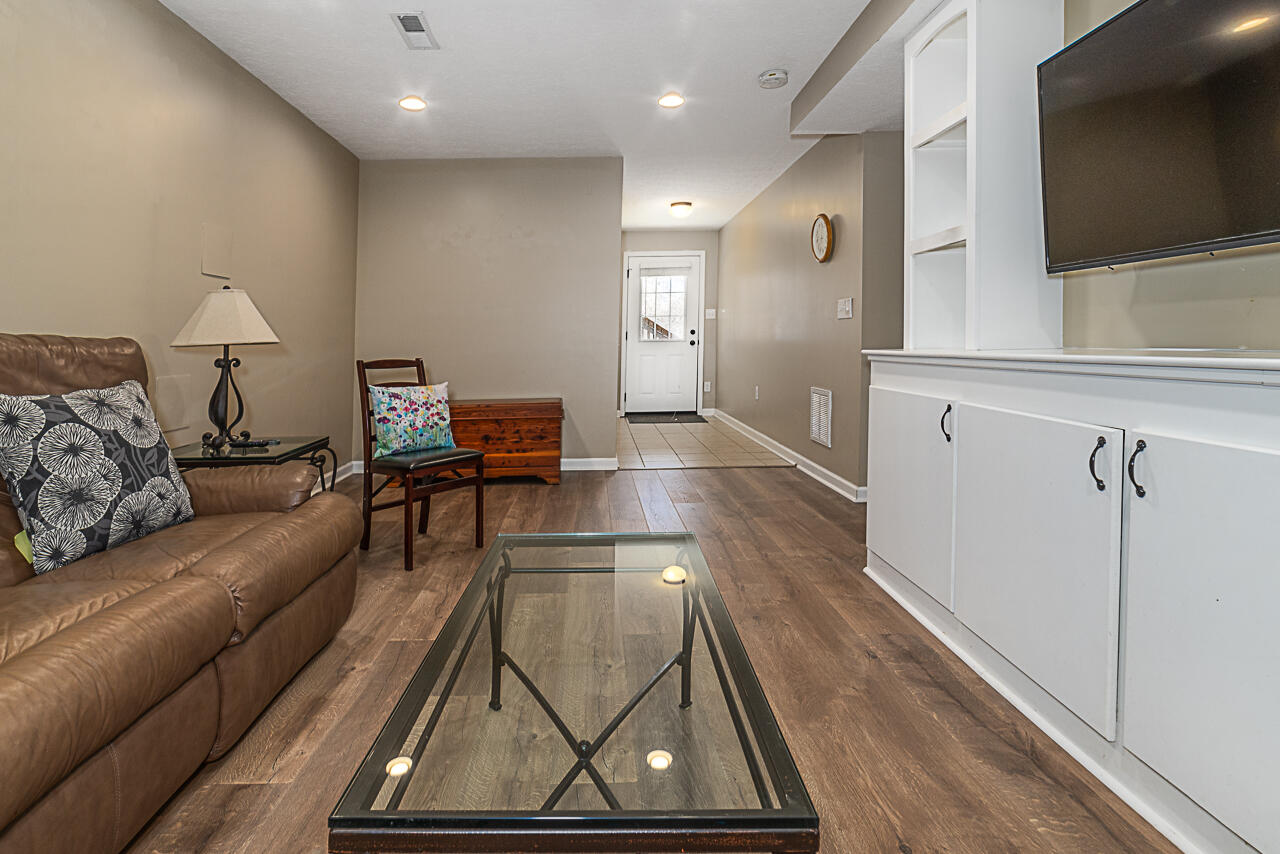 123 Bennett Dr