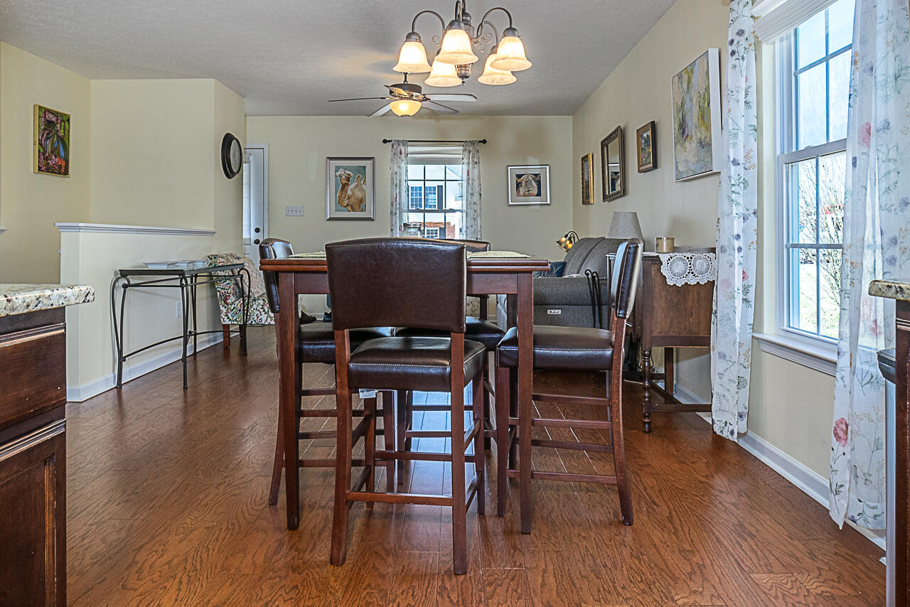 123 Bennett Dr