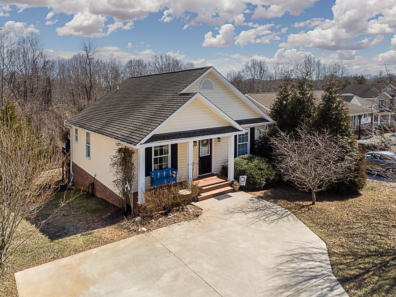 123 Bennett Dr