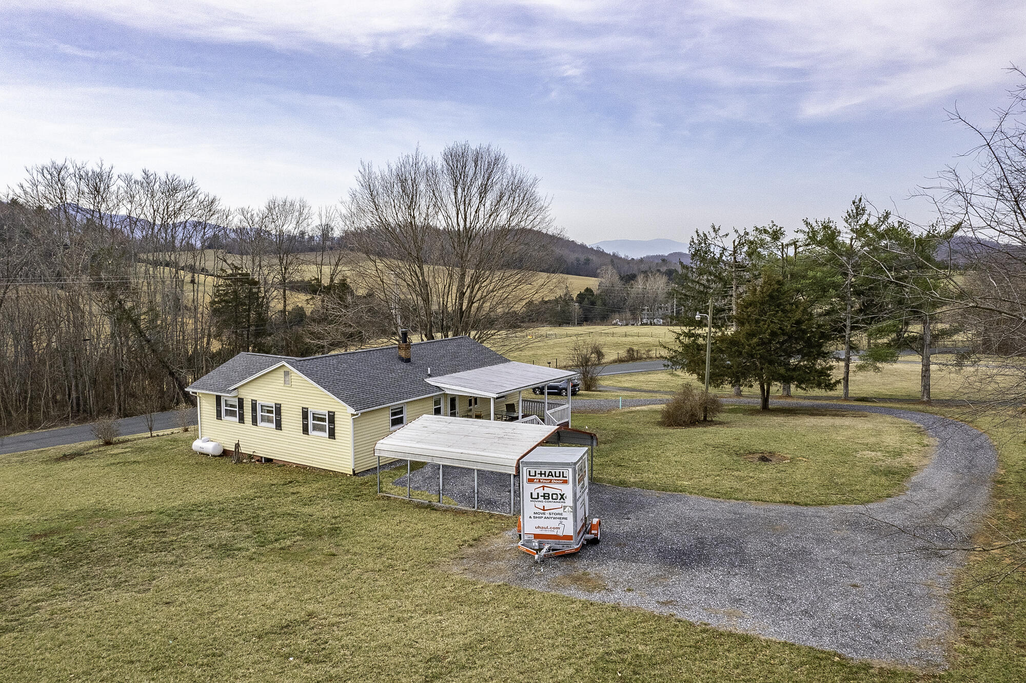 1777 Borden Grant Trl