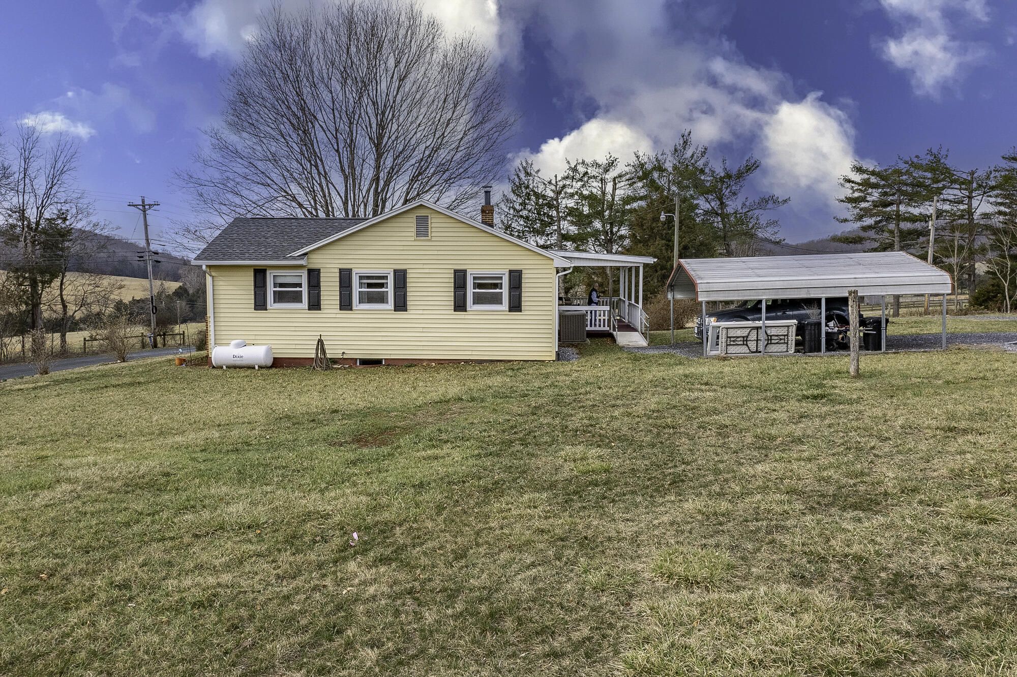 1777 Borden Grant Trl