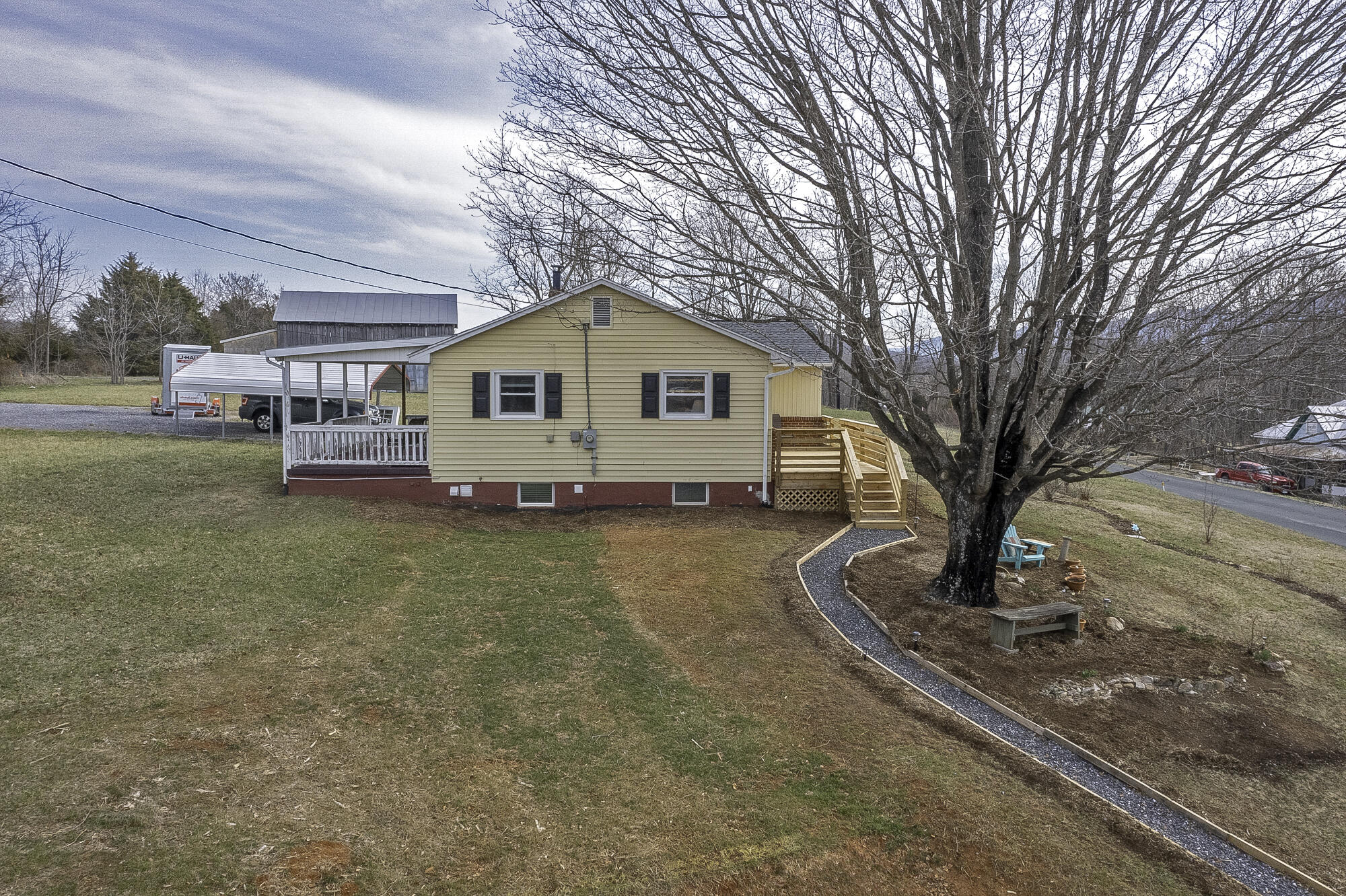 1777 Borden Grant Trl