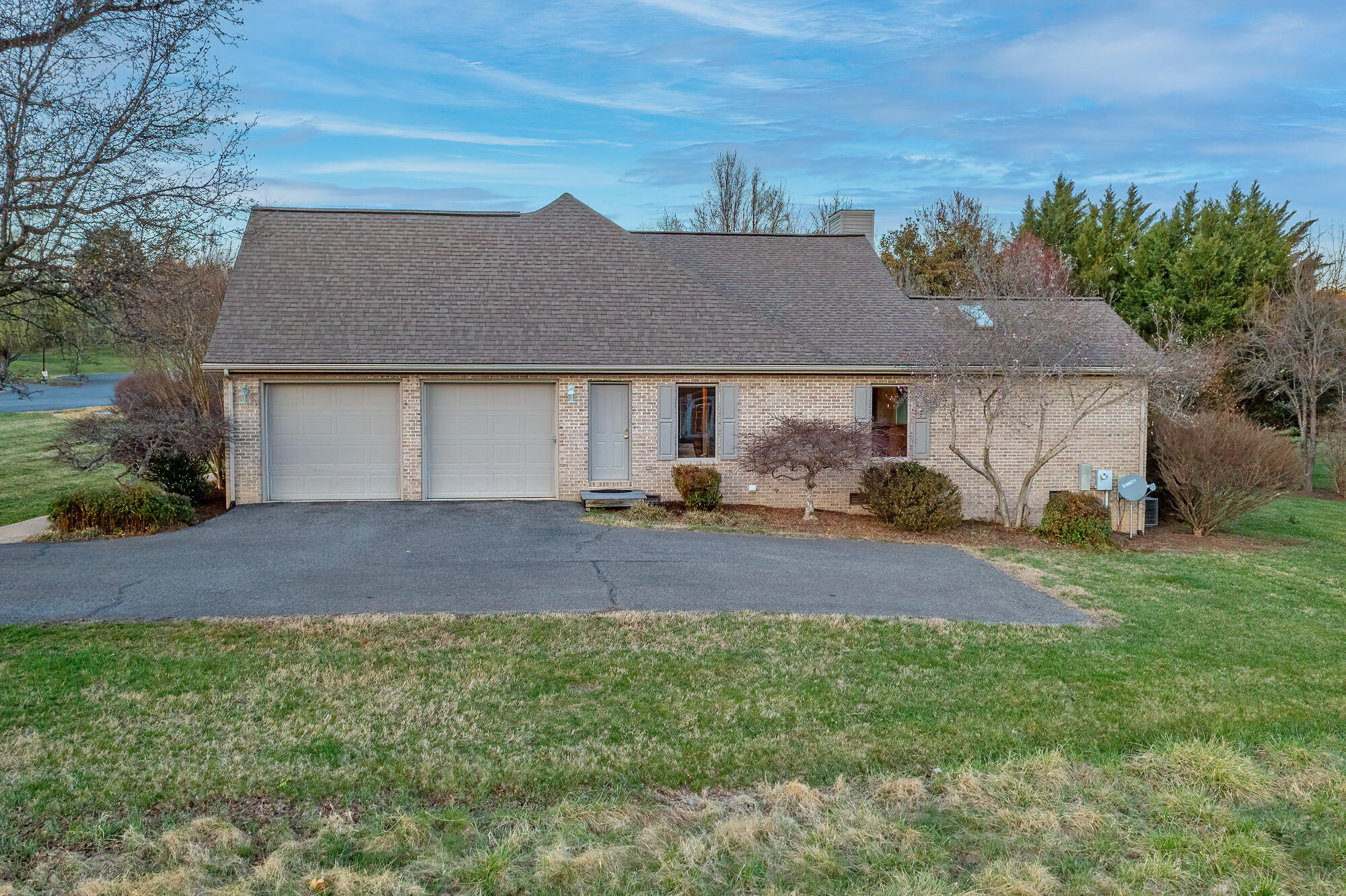 24 High Meadow Dr