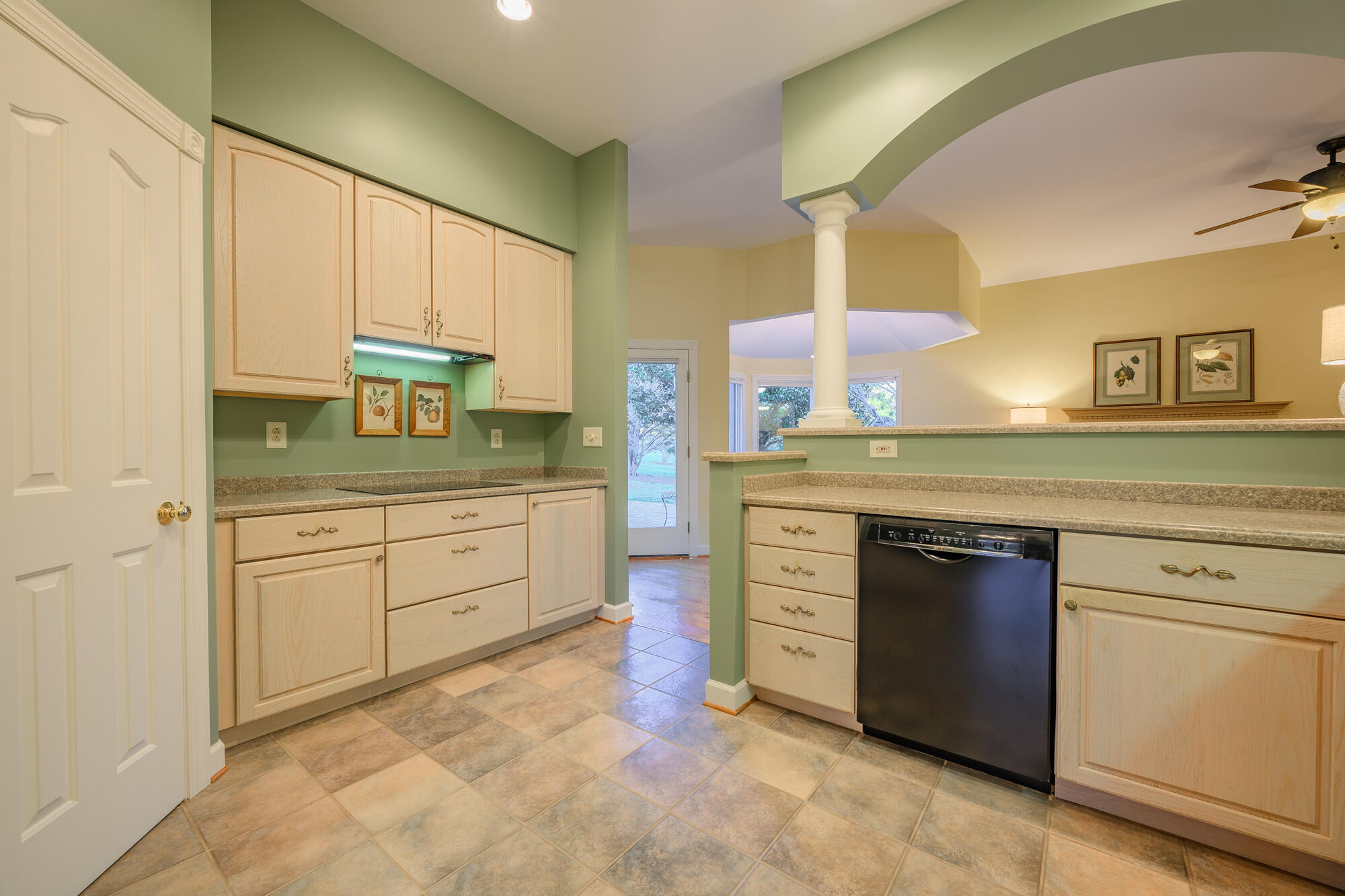 24 High Meadow Dr