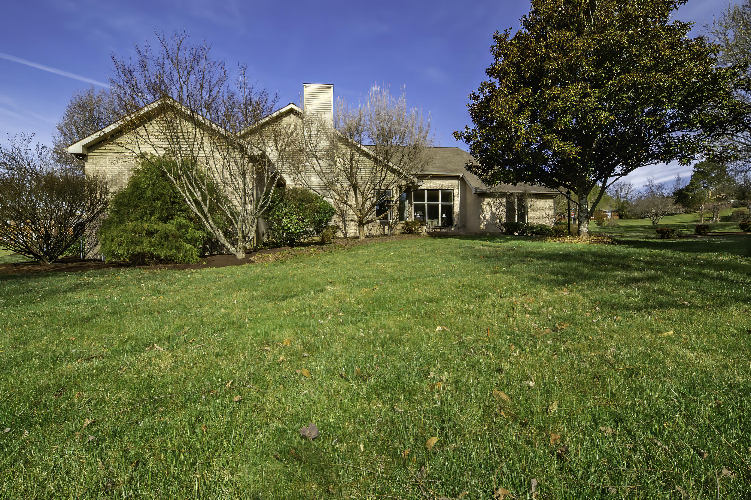 24 High Meadow Dr