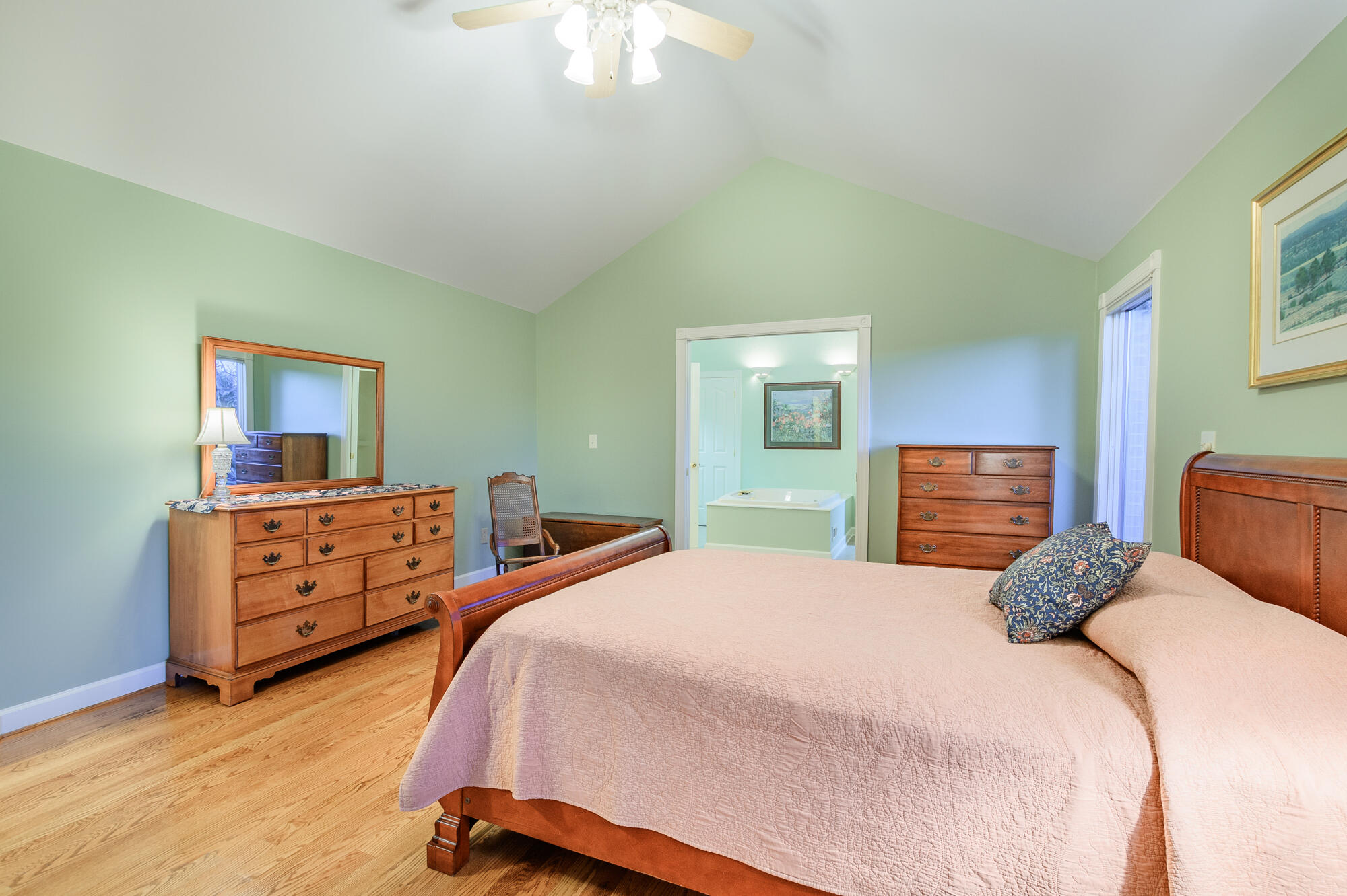 24 High Meadow Dr
