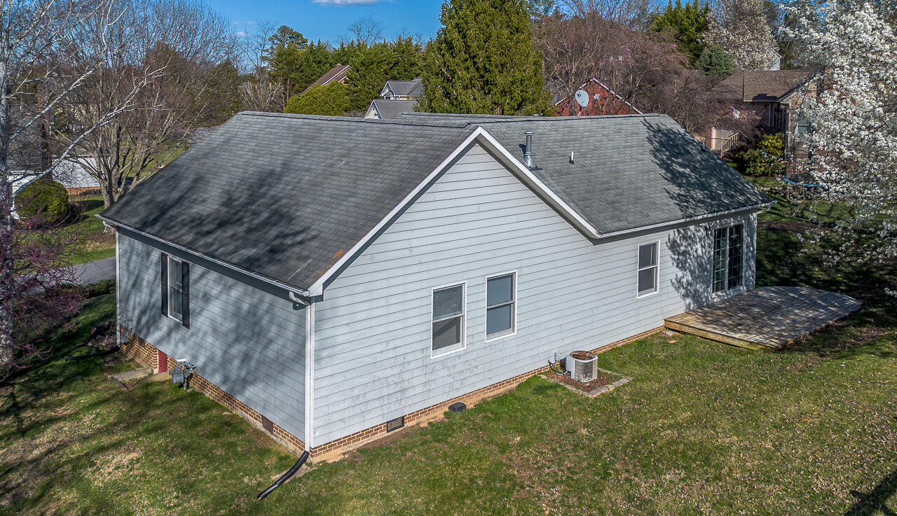 5 Gaines Ct