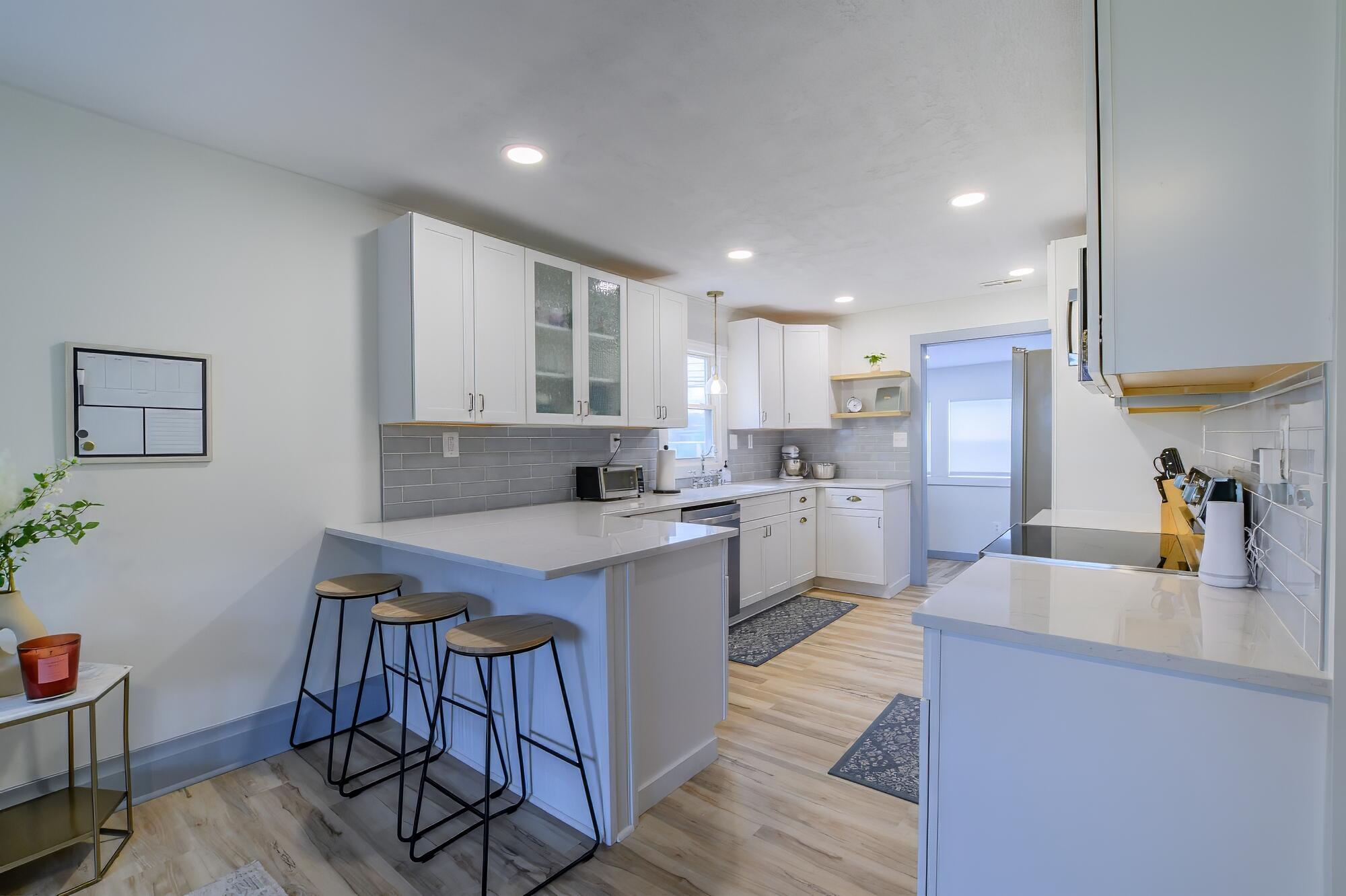 1213 Woodland Ave