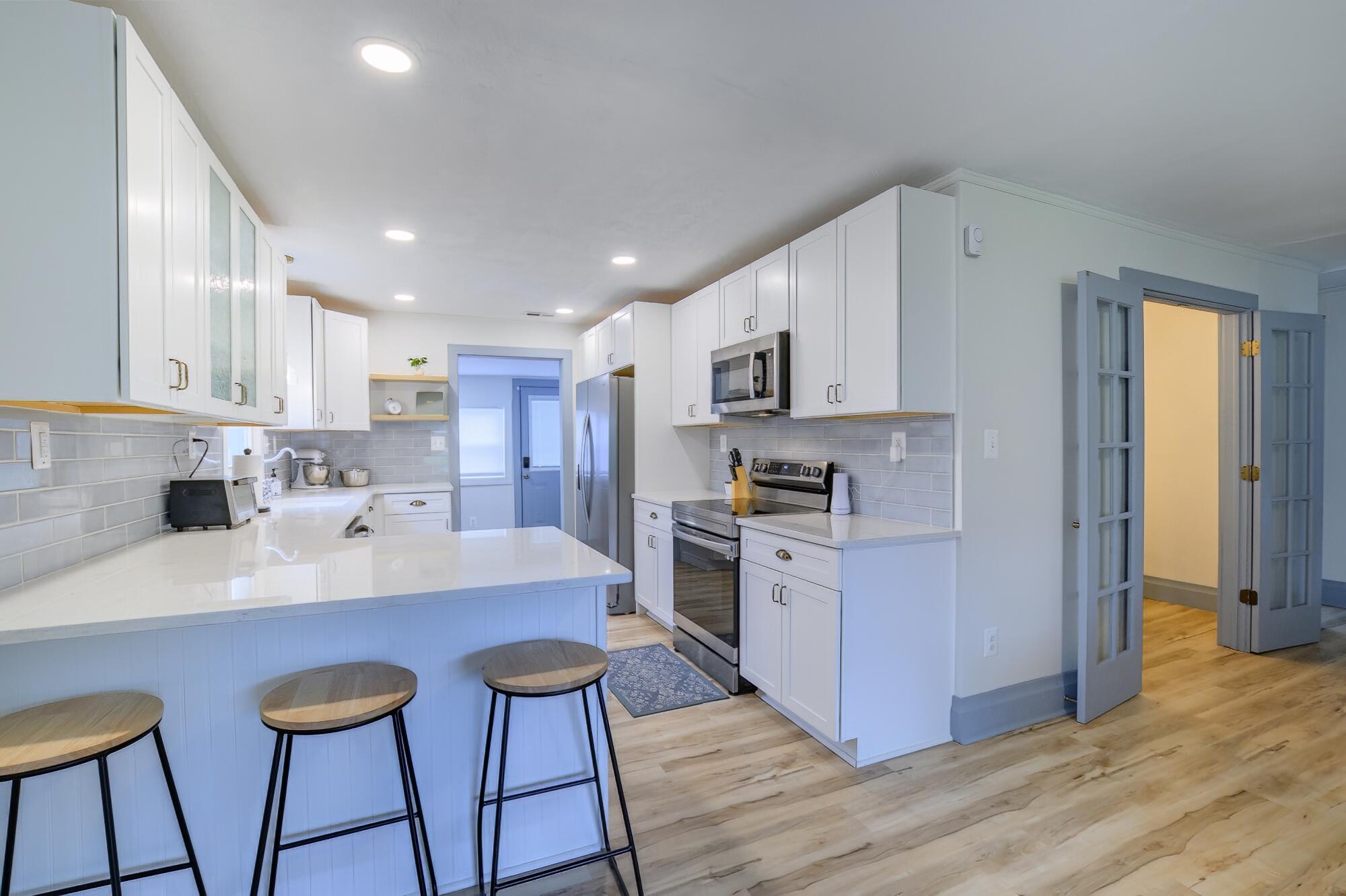 1213 Woodland Ave