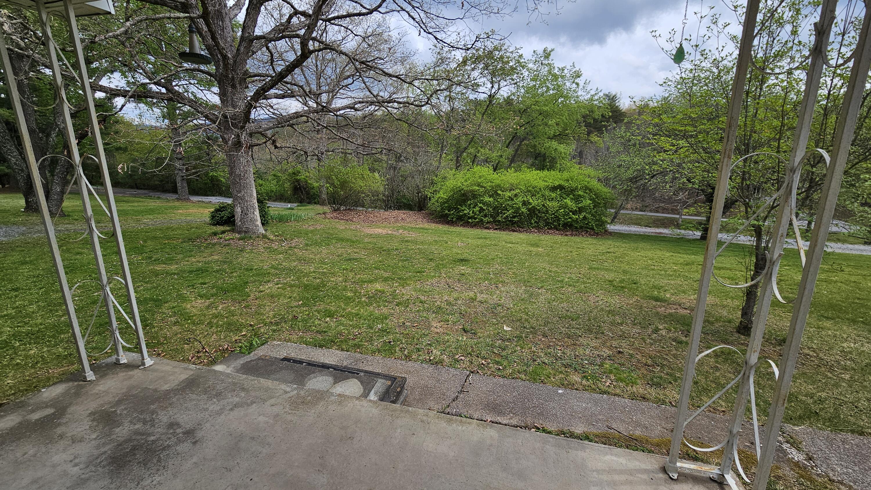 59 Rainbow Hill Dr