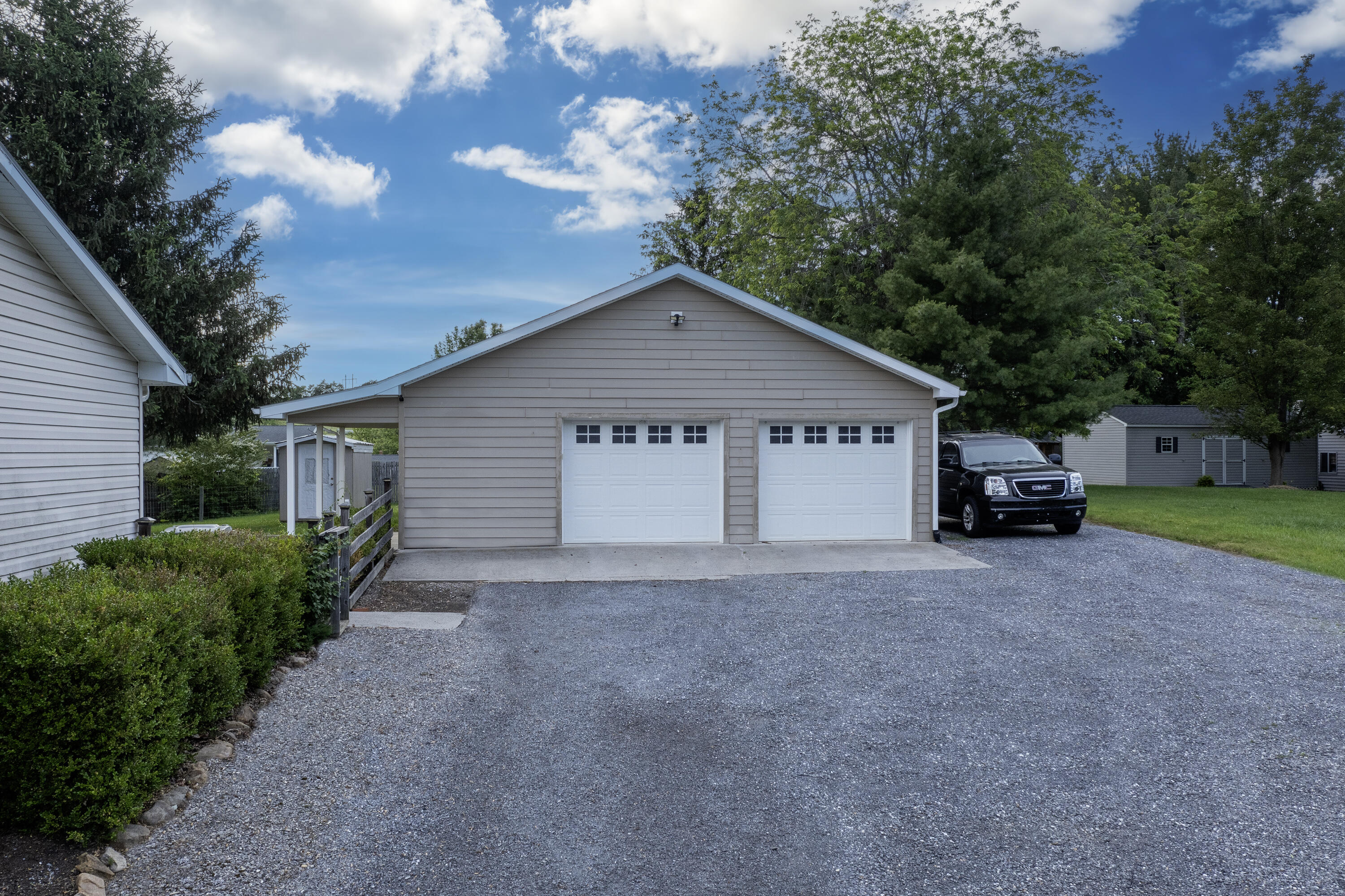 363 Valley Pike