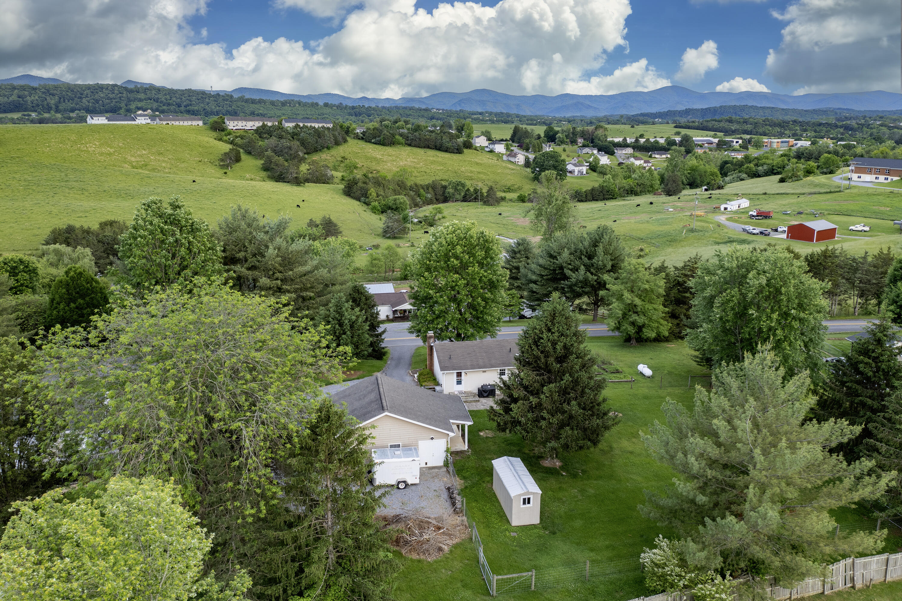 363 Valley Pike