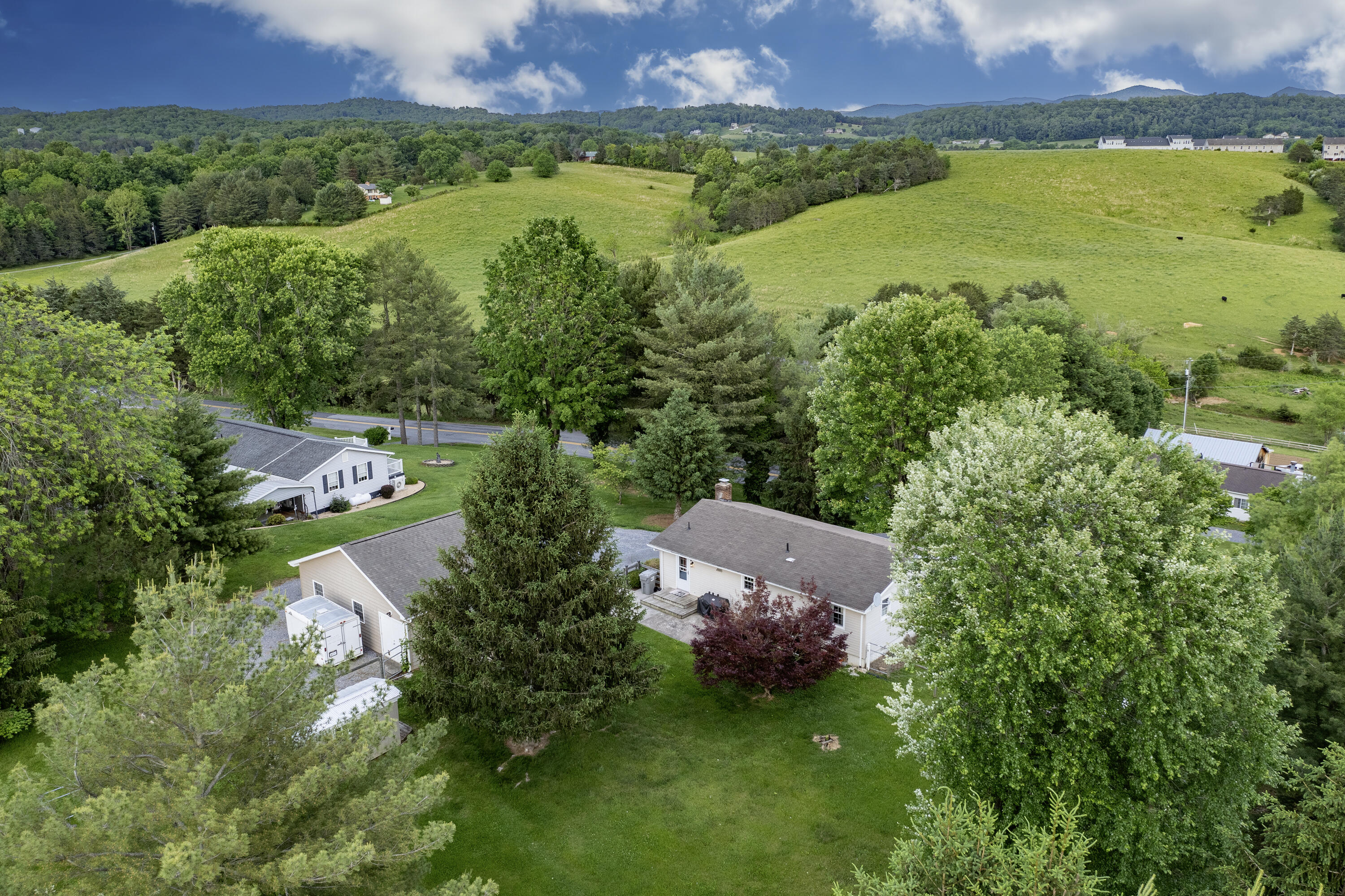 363 Valley Pike