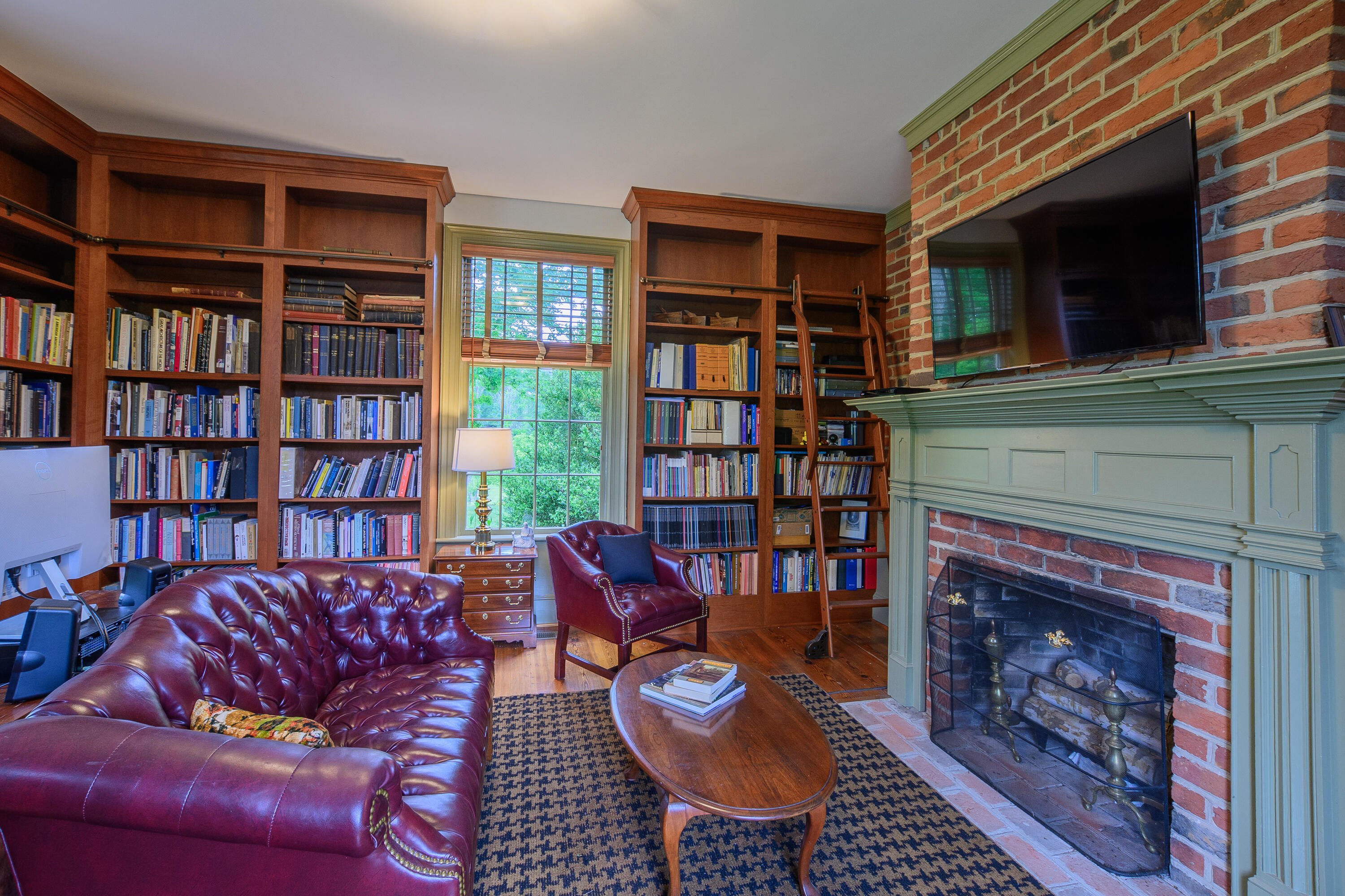 227 Forge Rd