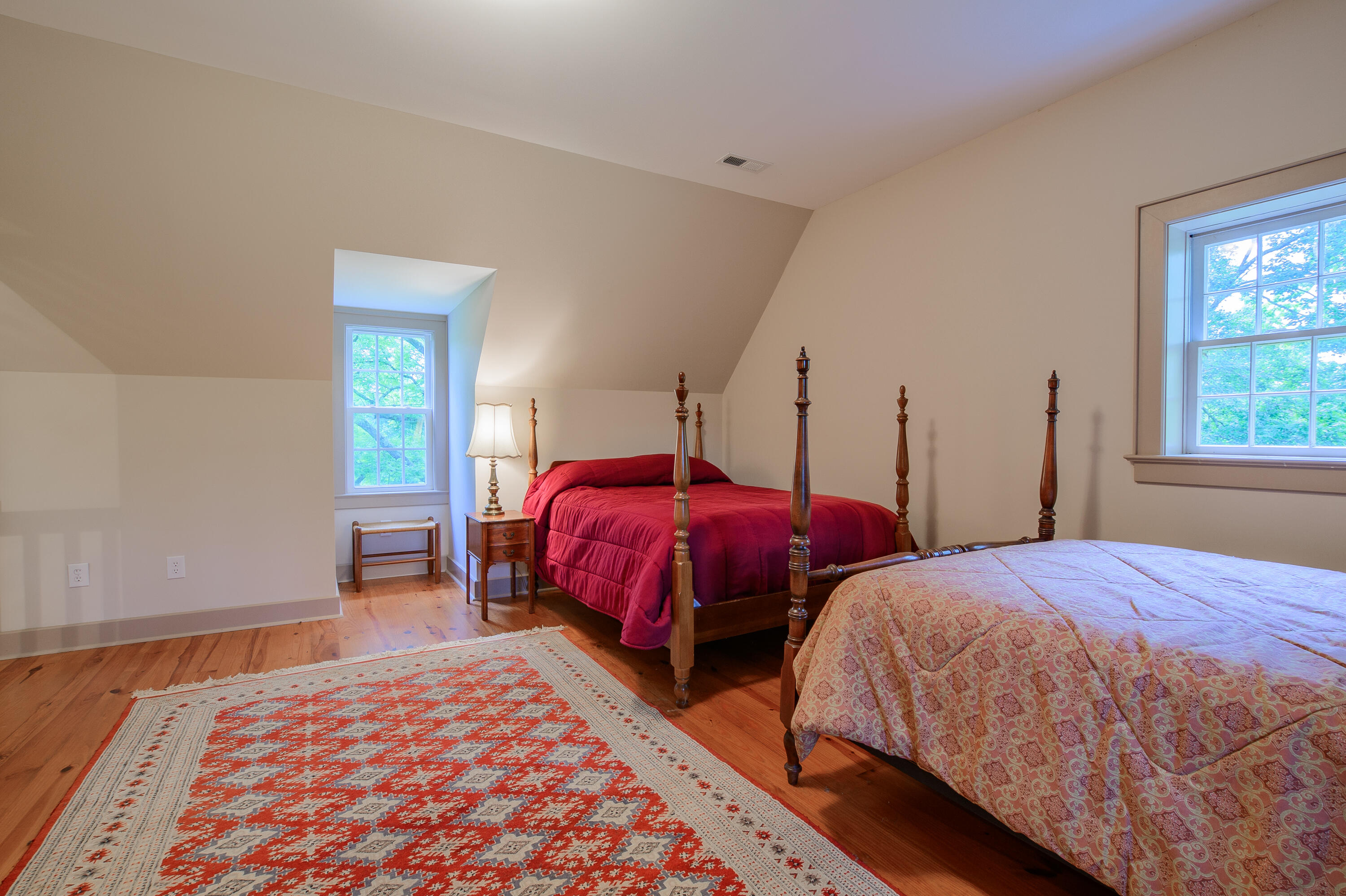 227 Forge Rd