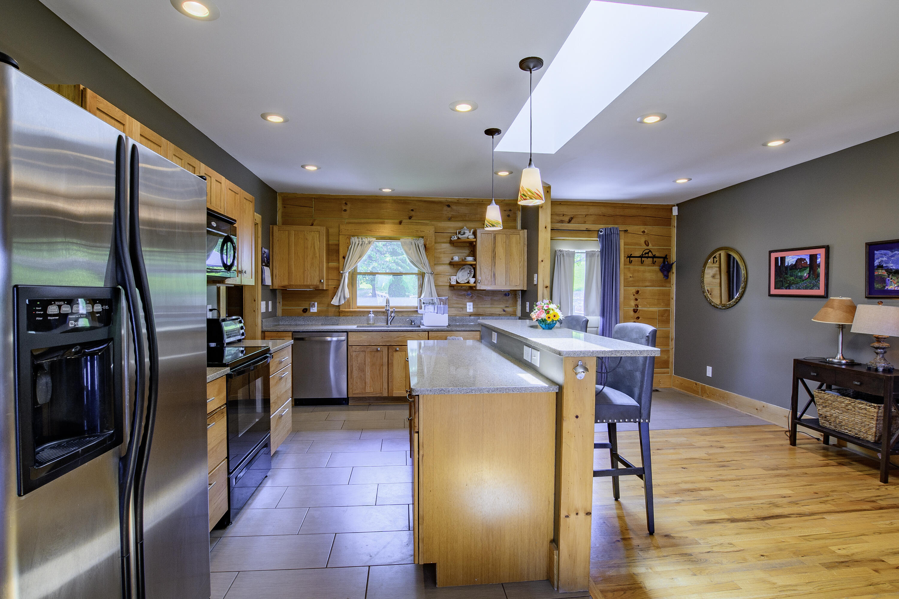 140 Cherry Ridge Ln