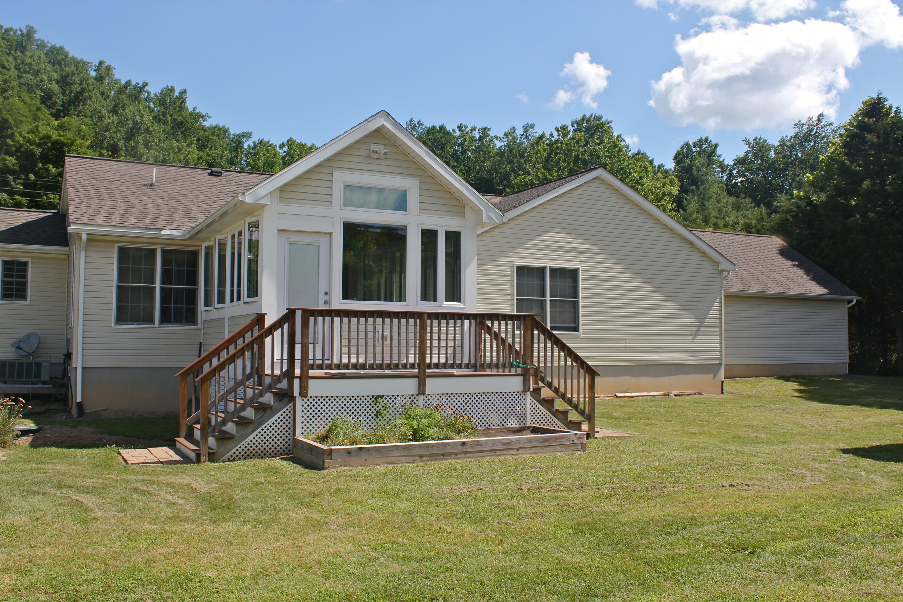 4165 W Midland Trl