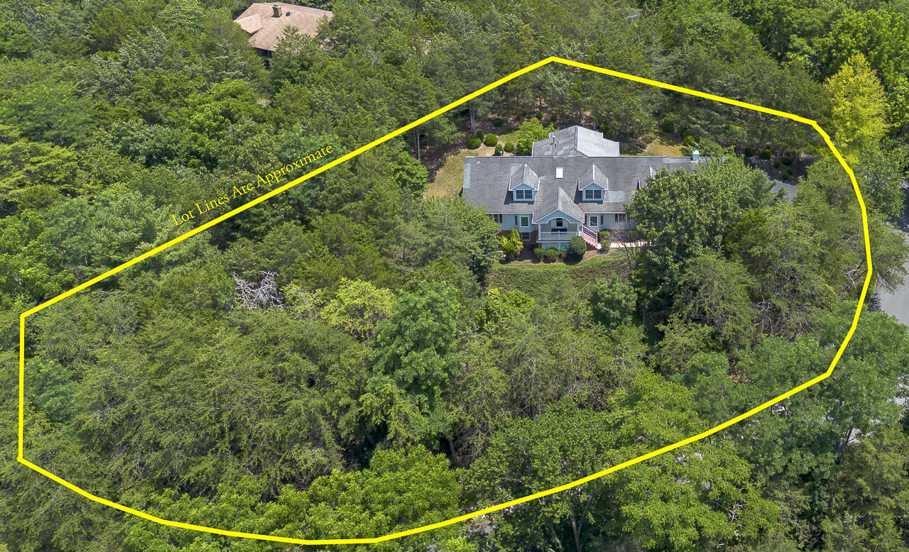 33 Edgewood Dr