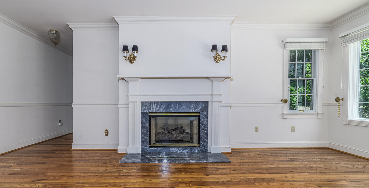 33 Edgewood Dr
