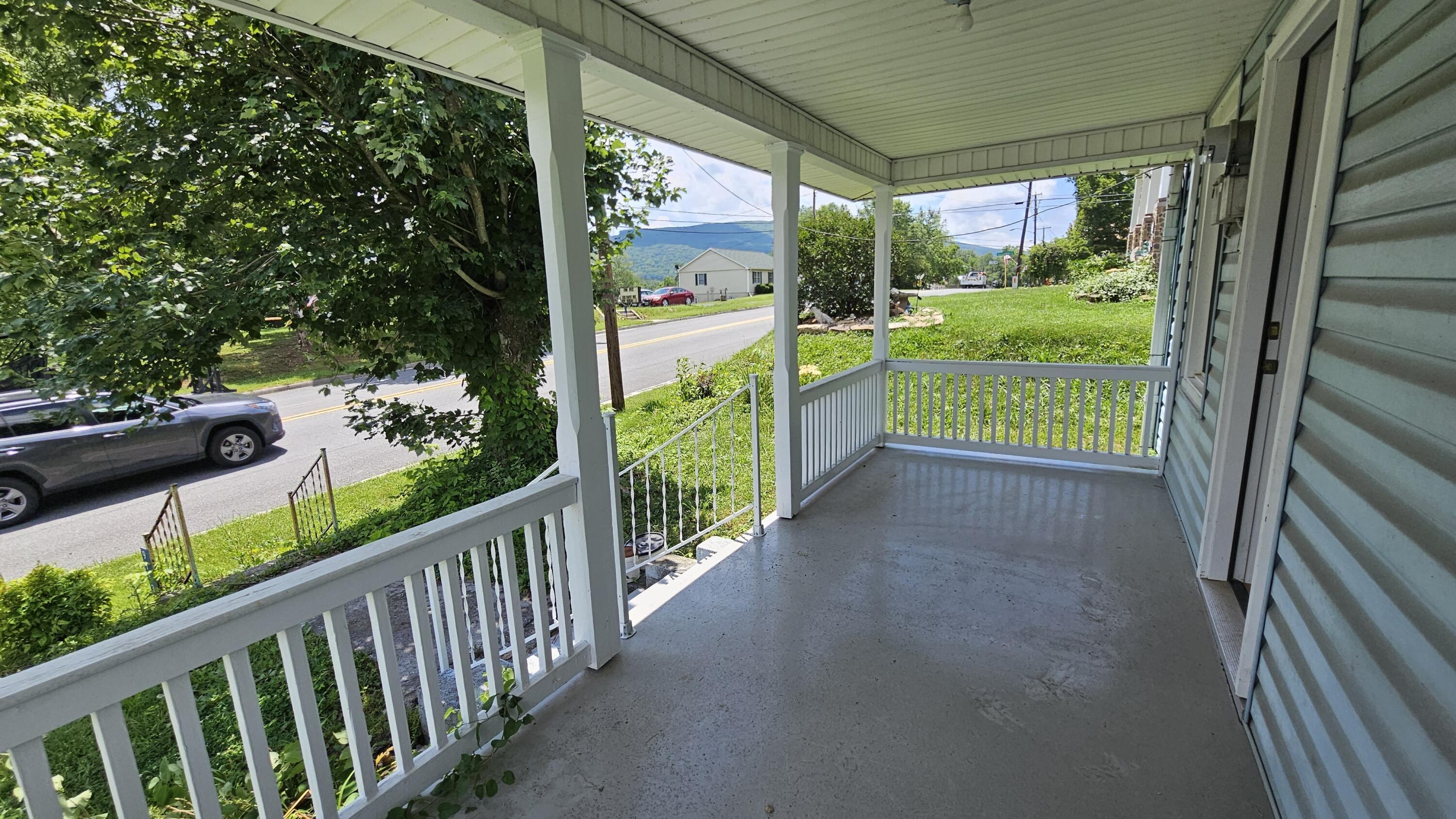 9753 MAURY RIVER RD Rd