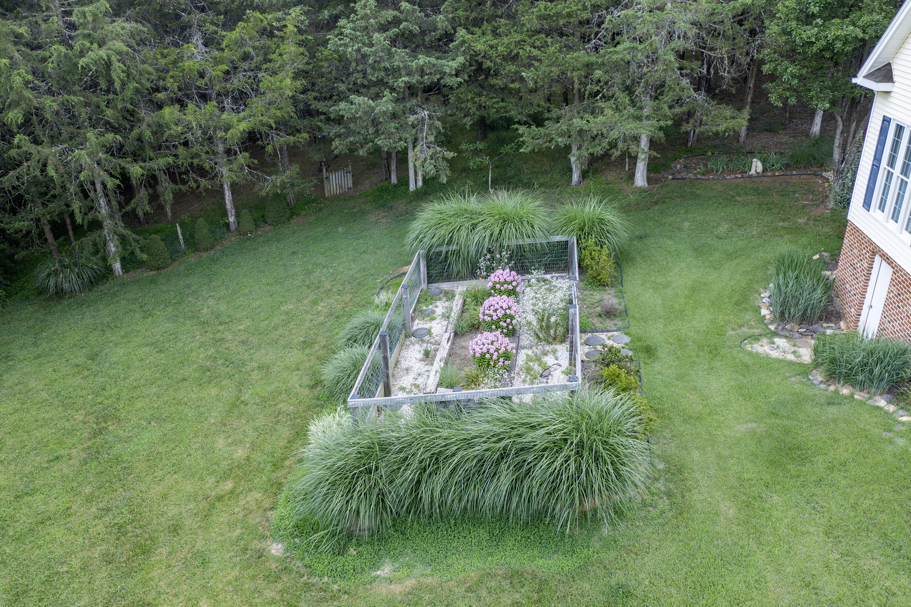 1152 Collierstown Rd