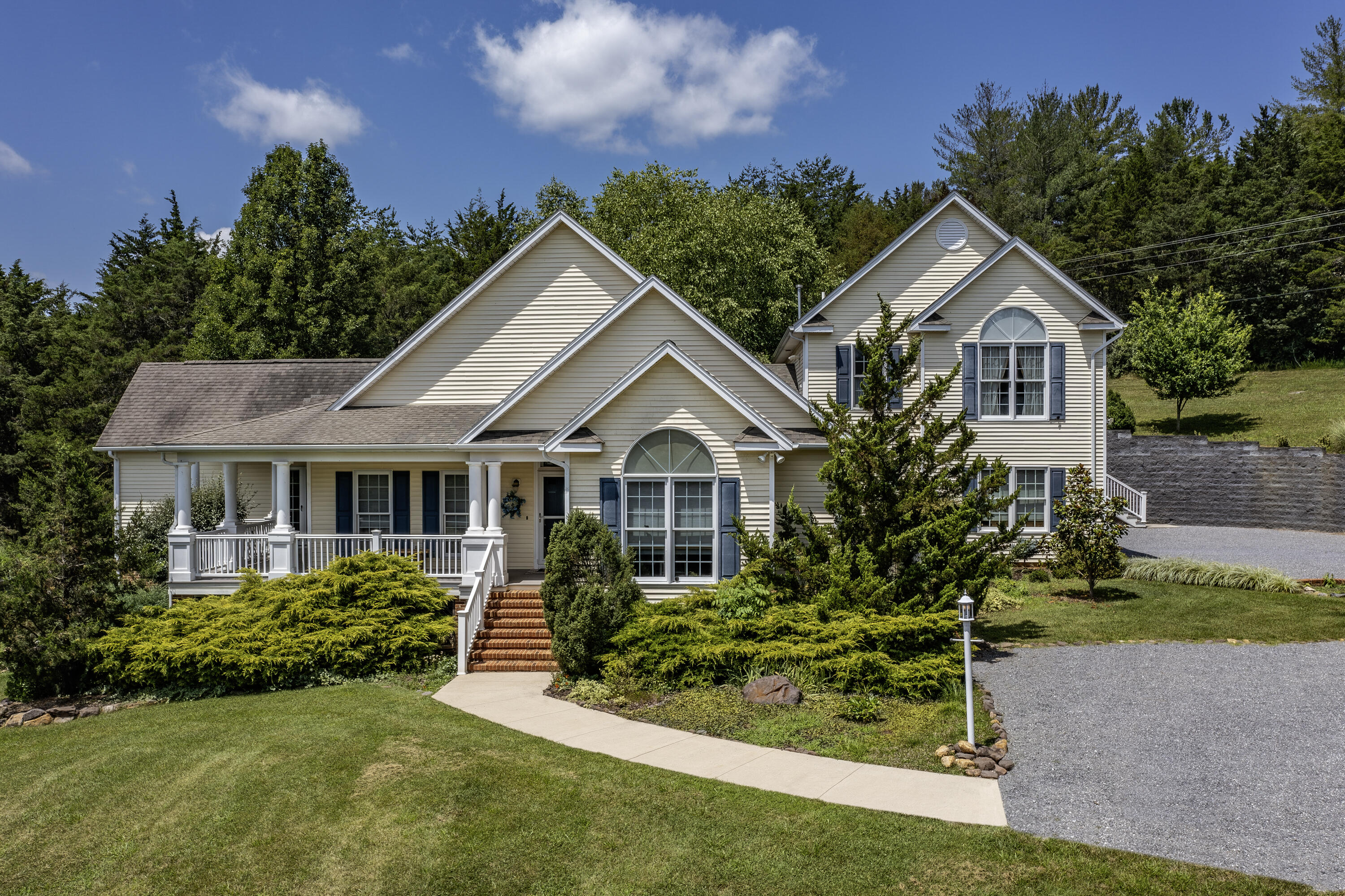 1152 Collierstown Rd