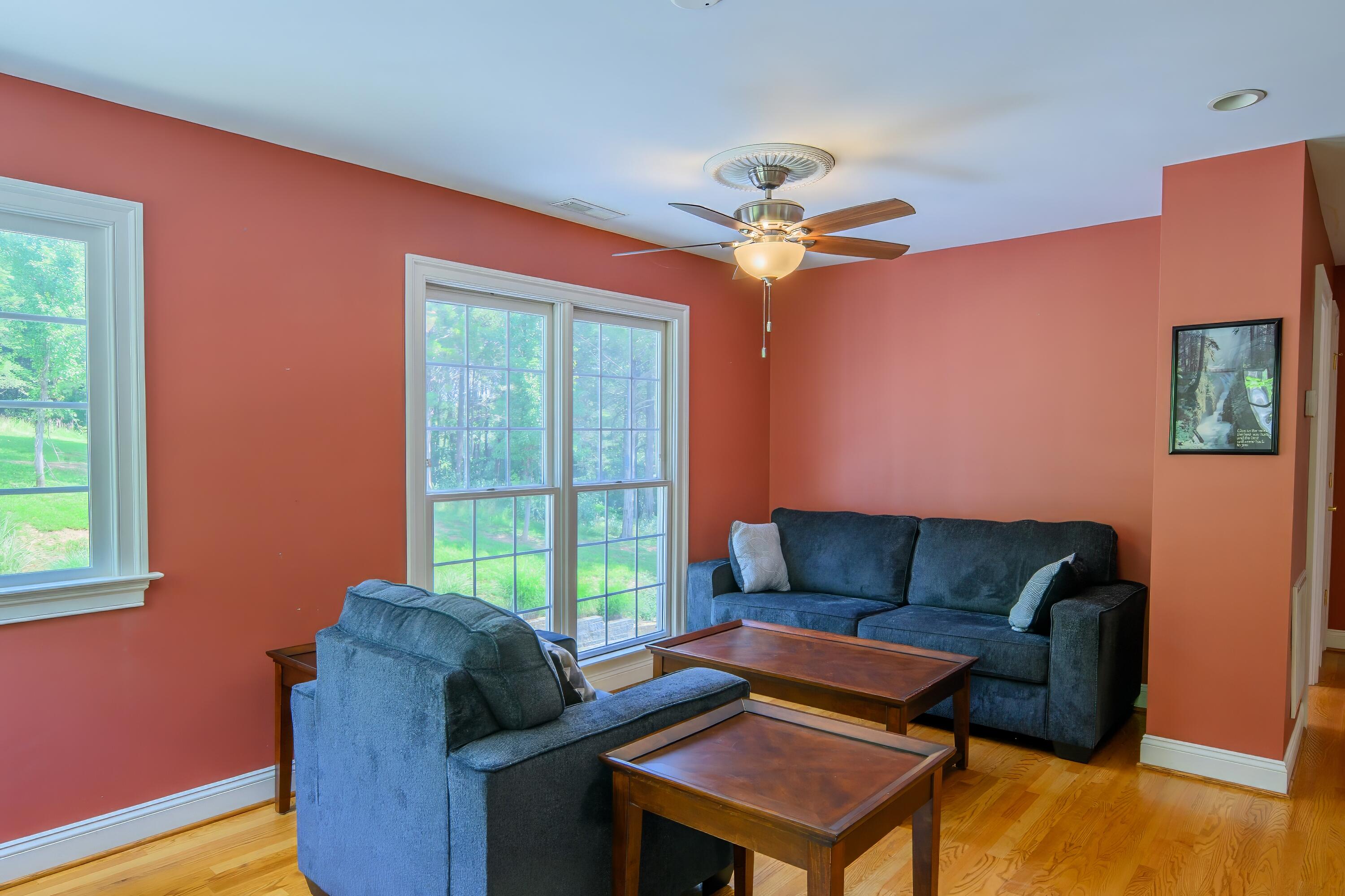 1152 Collierstown Rd
