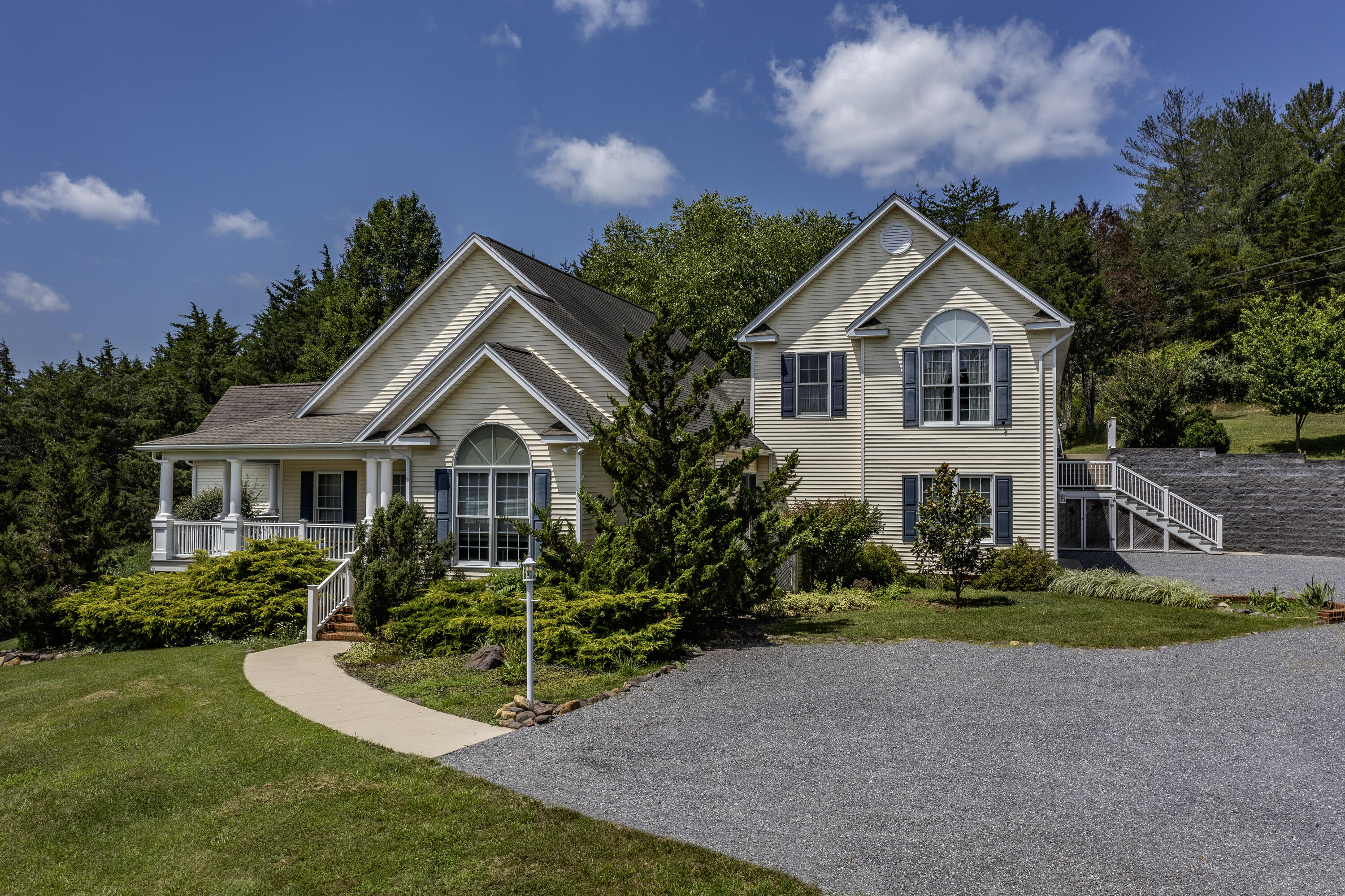 1152 Collierstown Rd