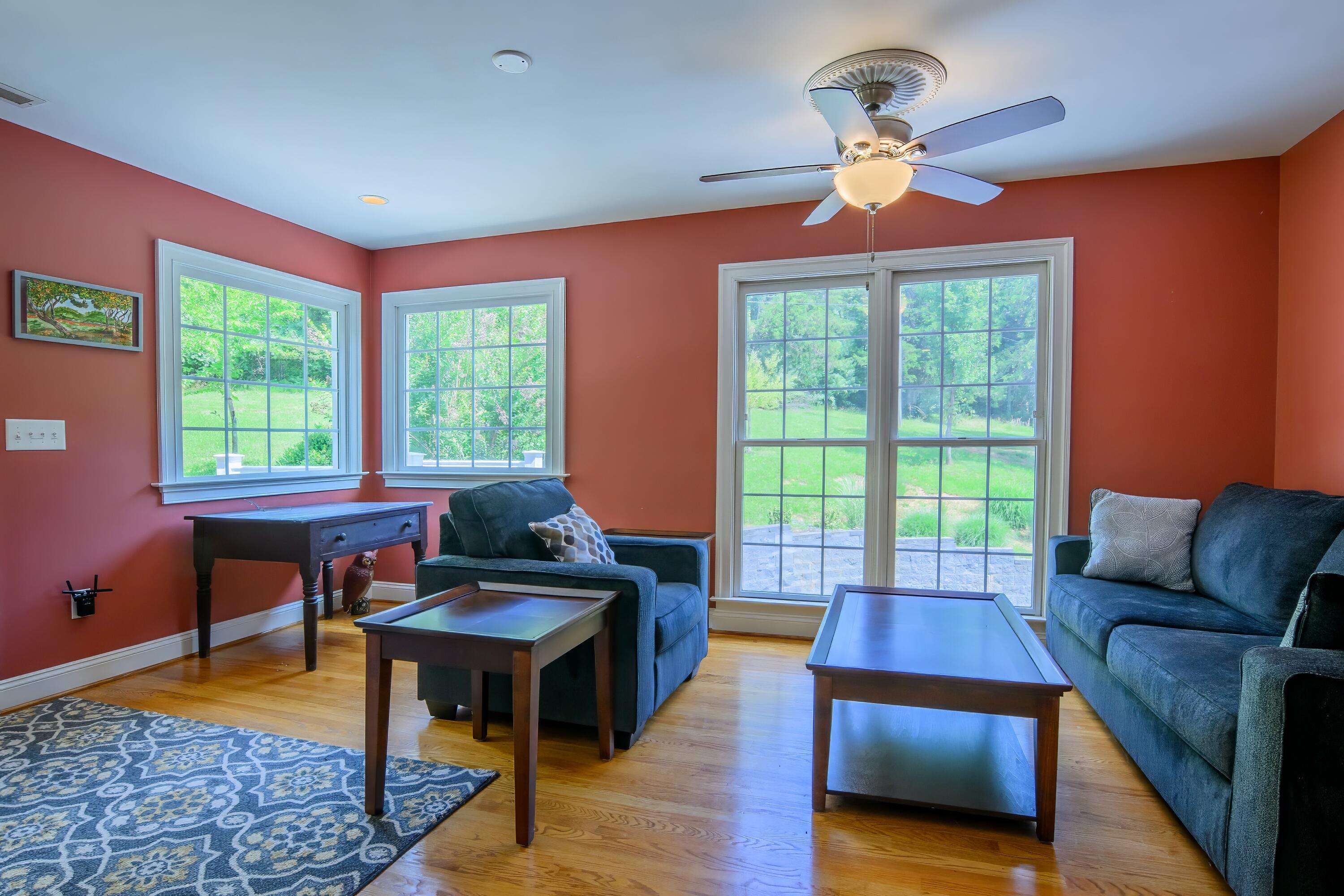 1152 Collierstown Rd