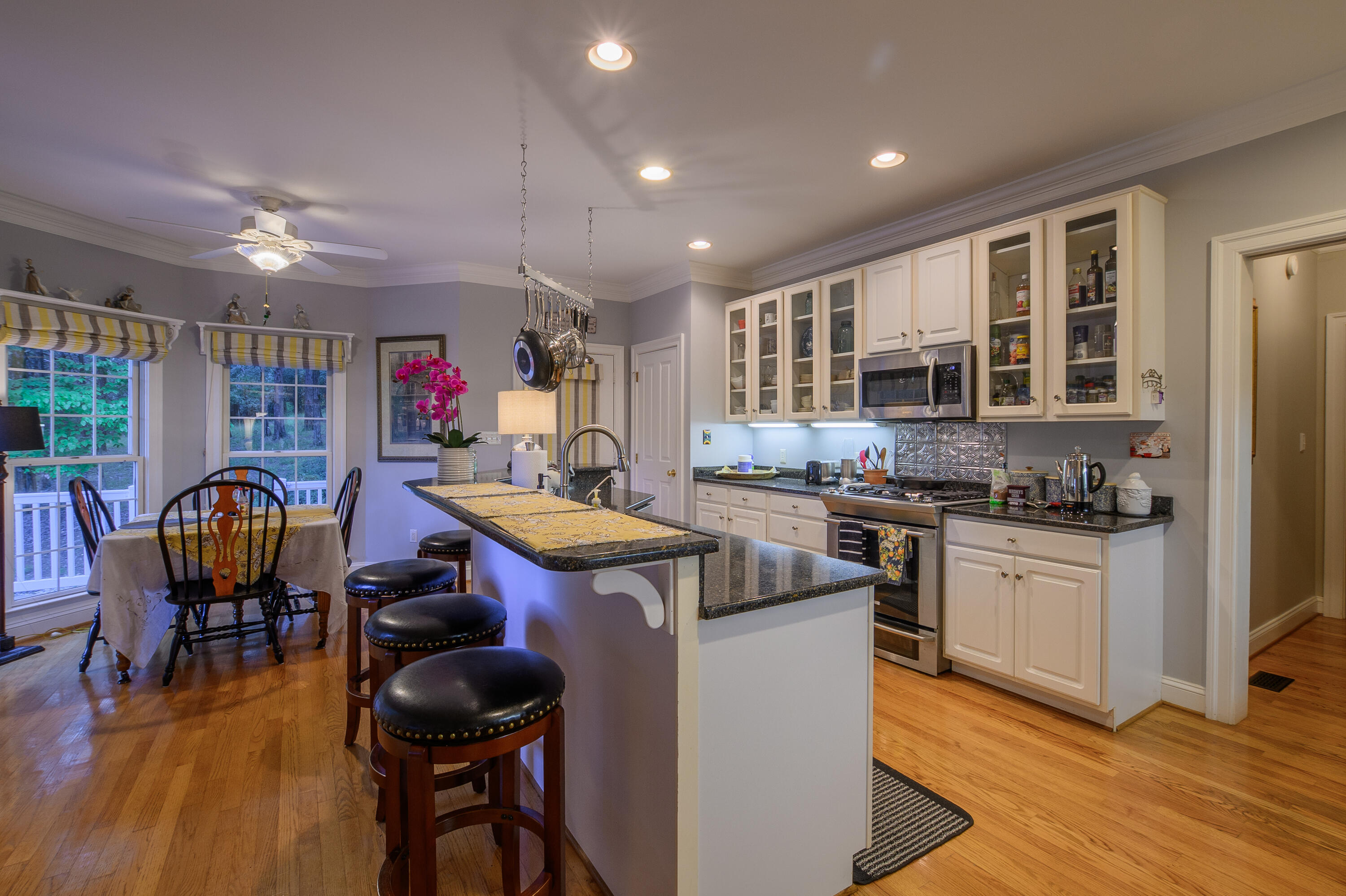1152 Collierstown Rd