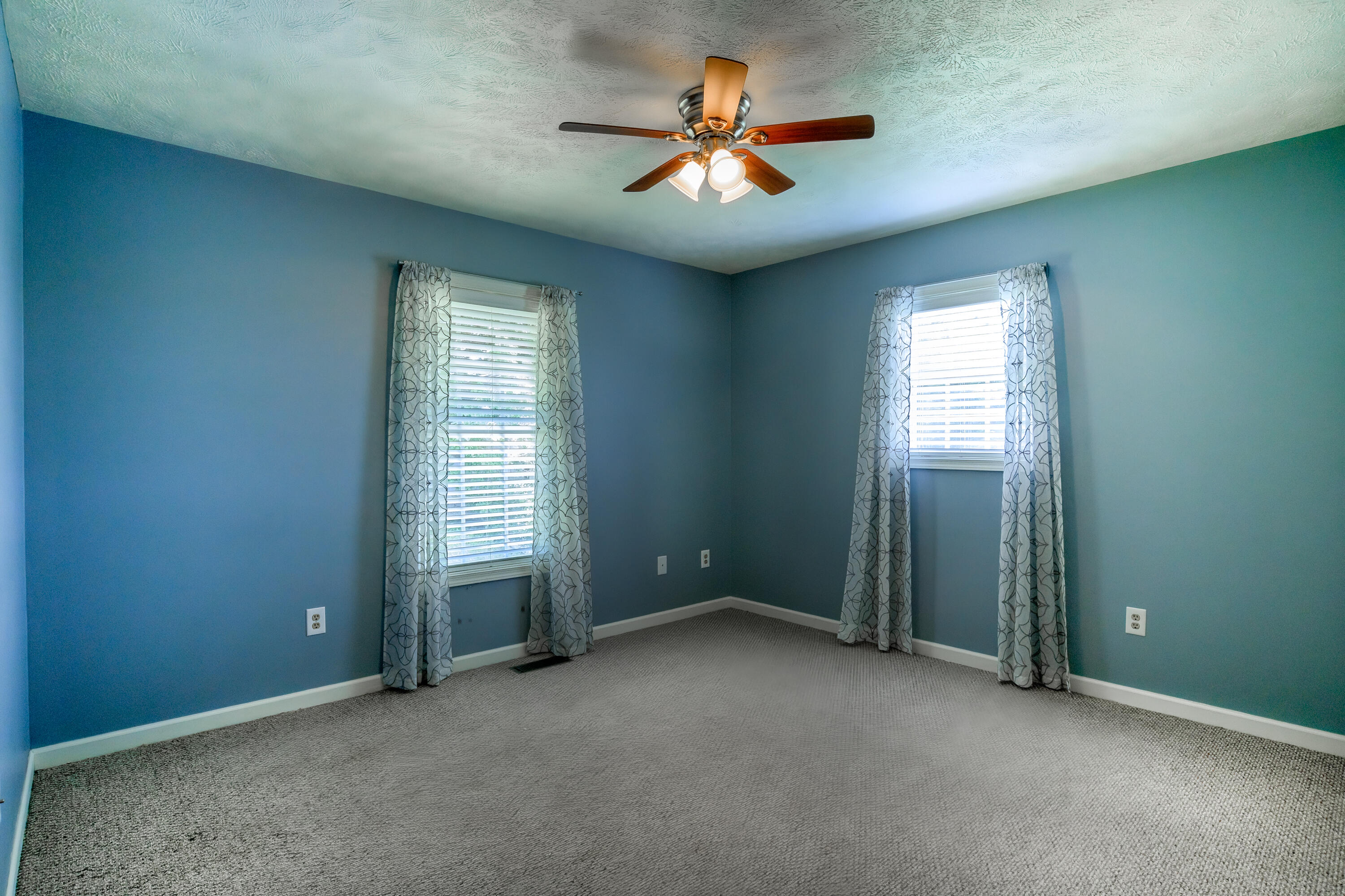 35 Mill Court