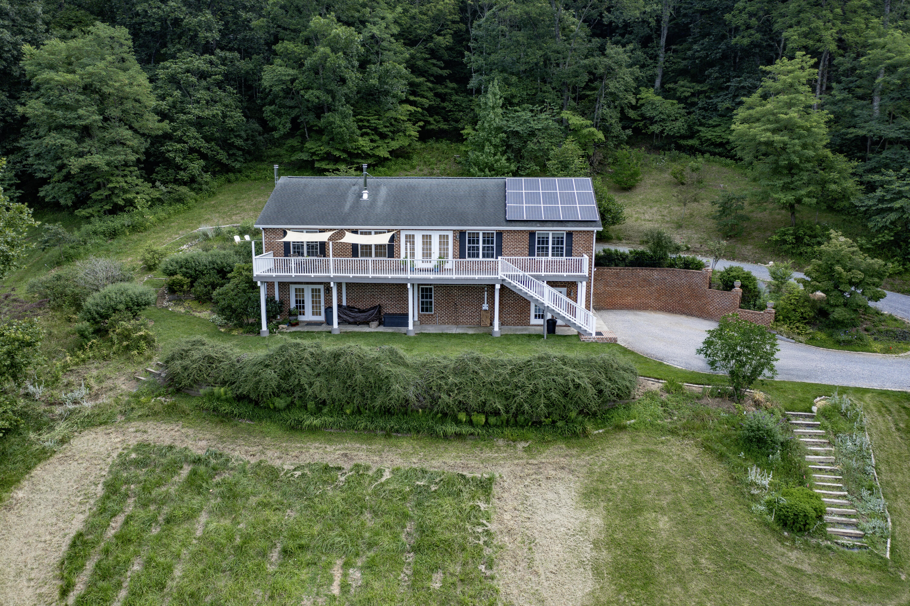825 Still House Dr
