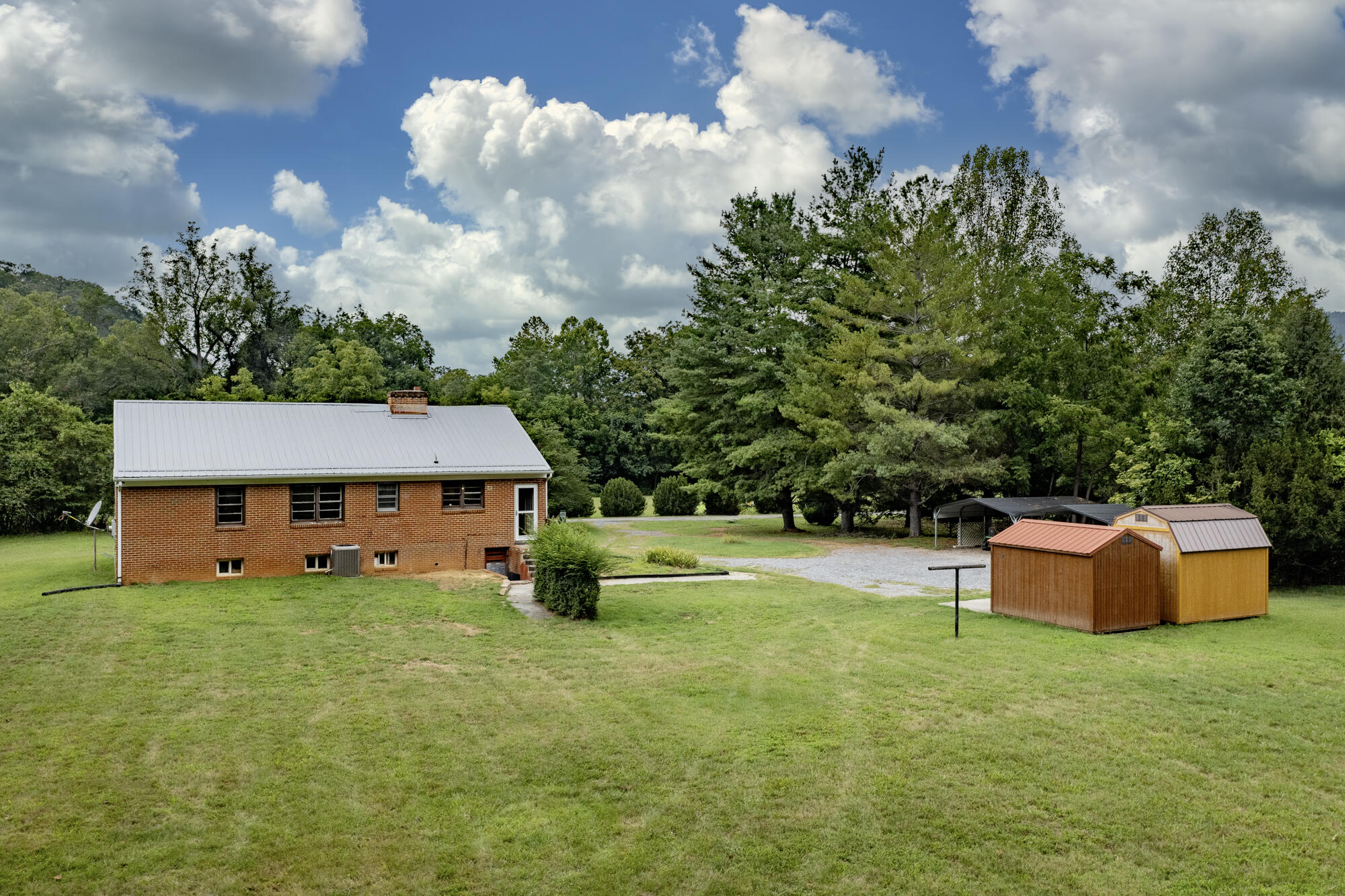 35 Elk Creek Ln