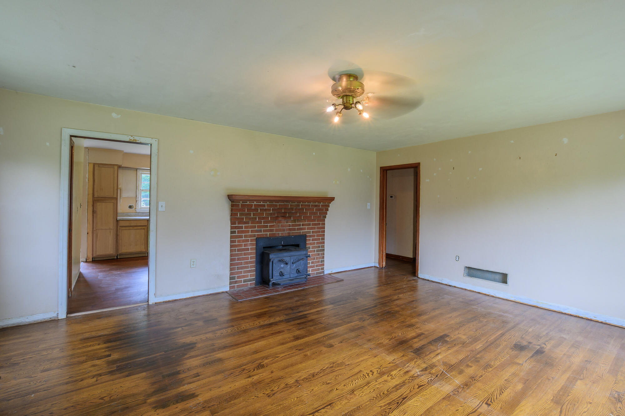 35 Elk Creek Ln
