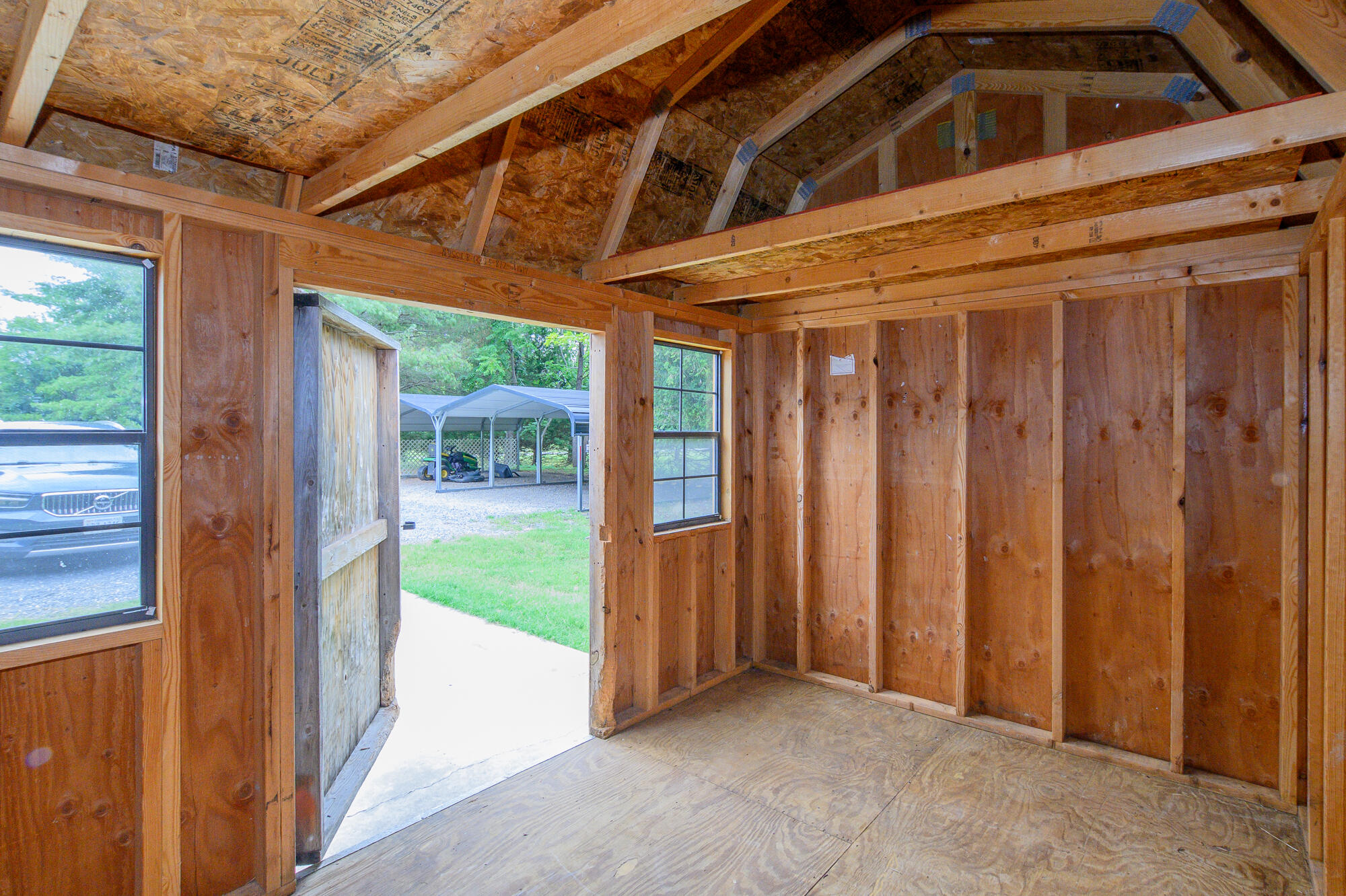 35 Elk Creek Ln