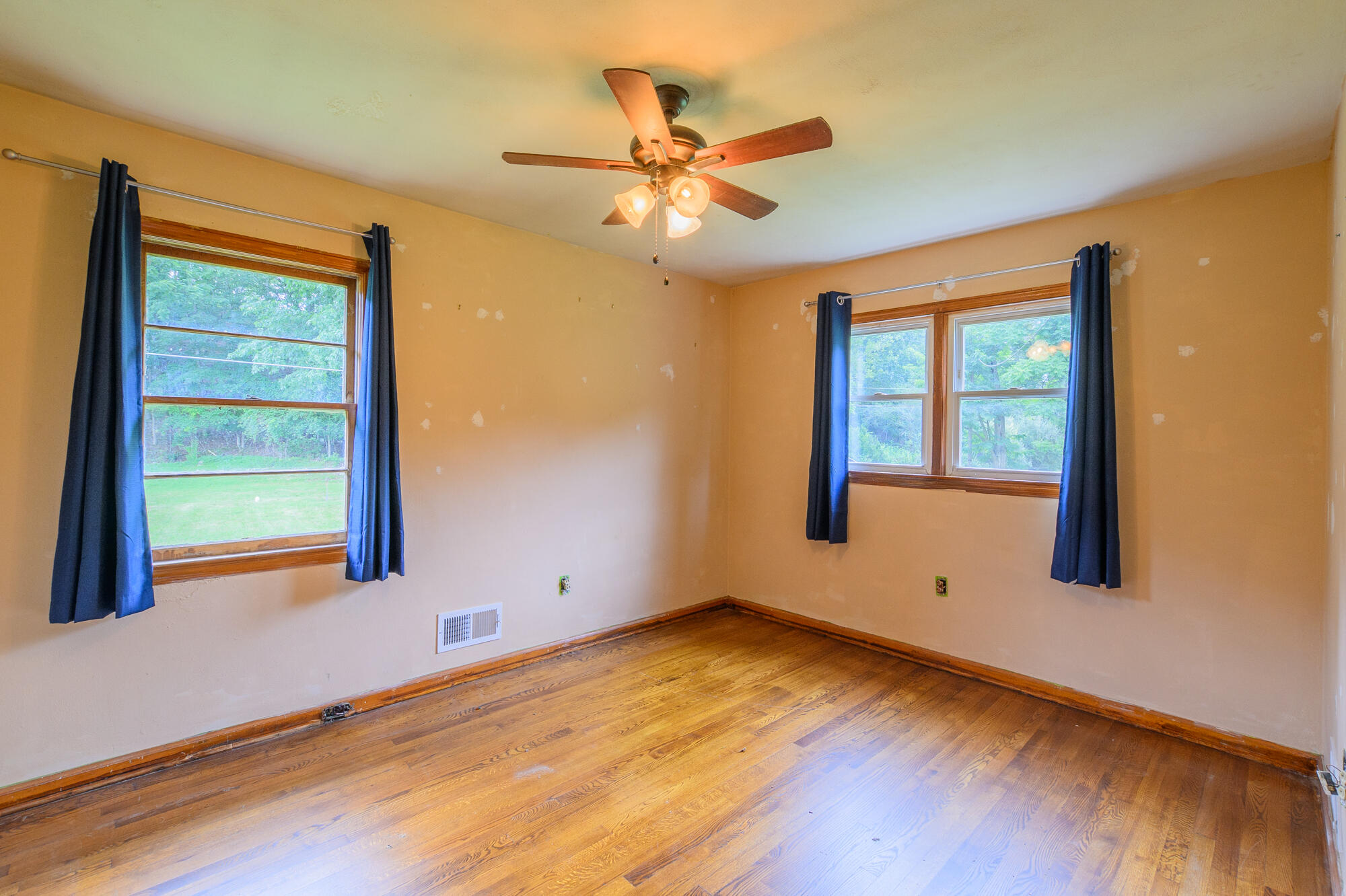 35 Elk Creek Ln