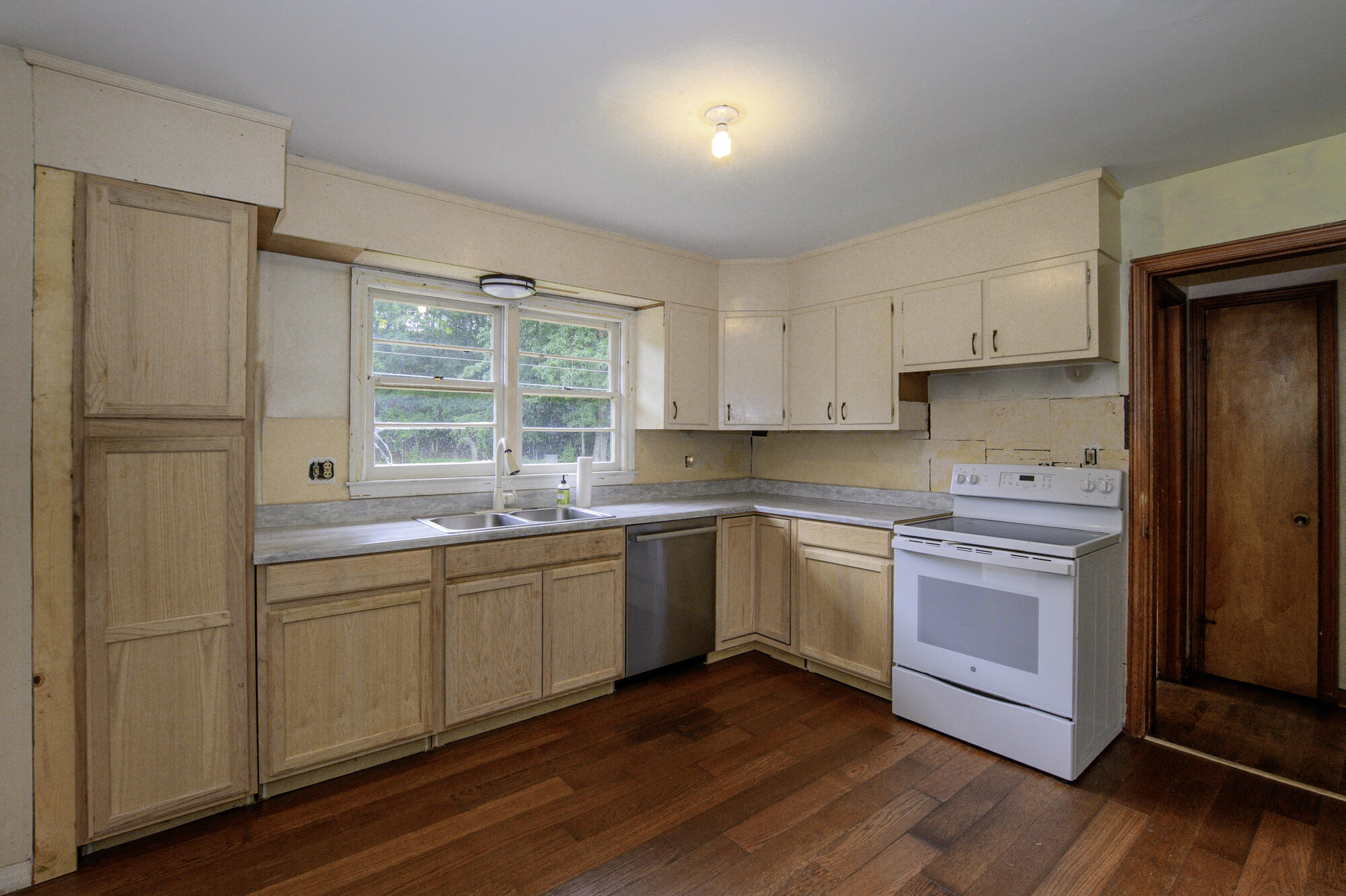 35 Elk Creek Ln