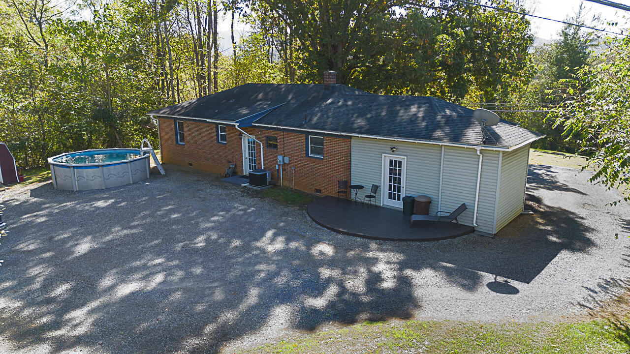 893 Wert Faulkner Highway