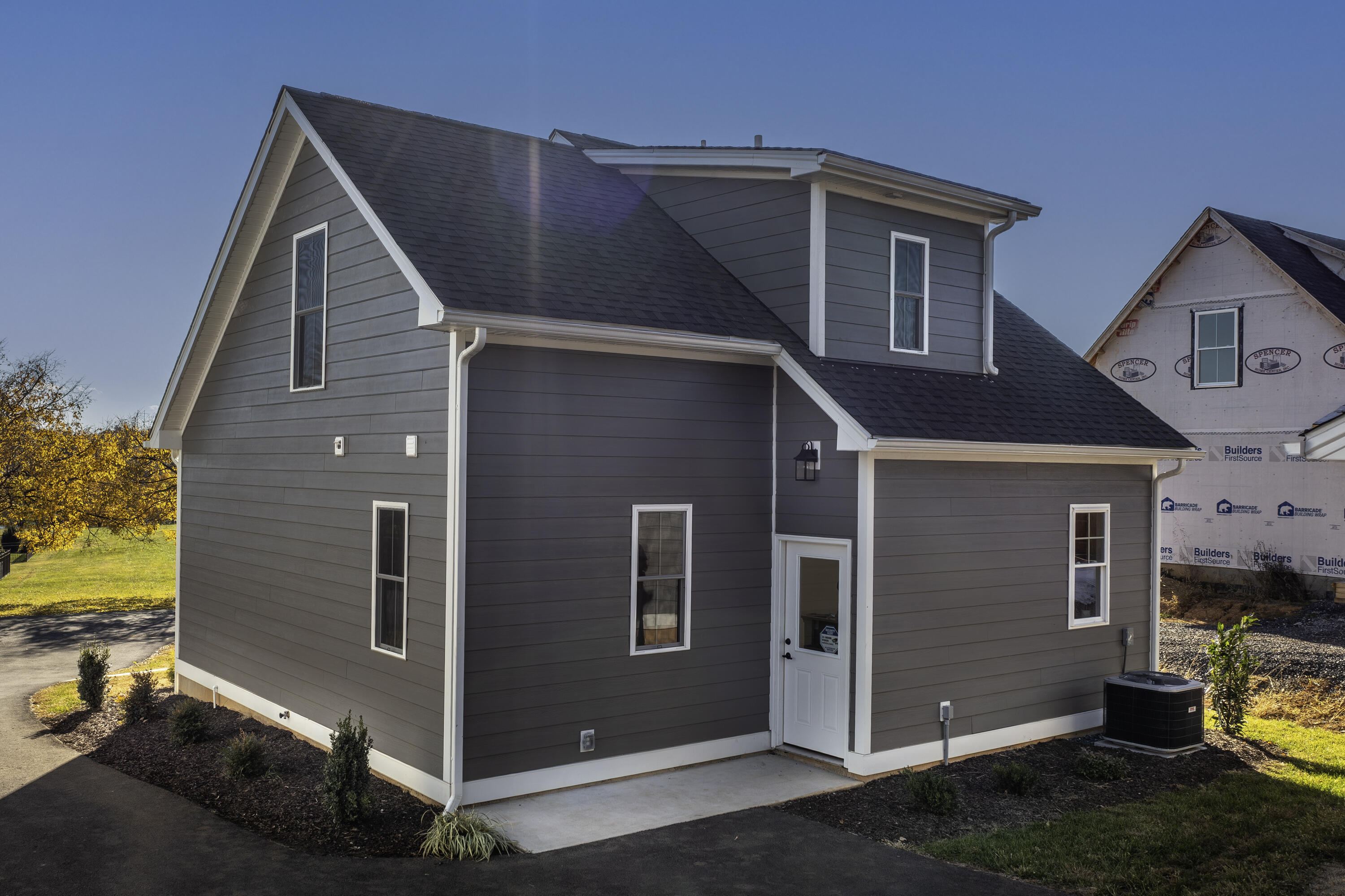 320 Lilly Bell Dr