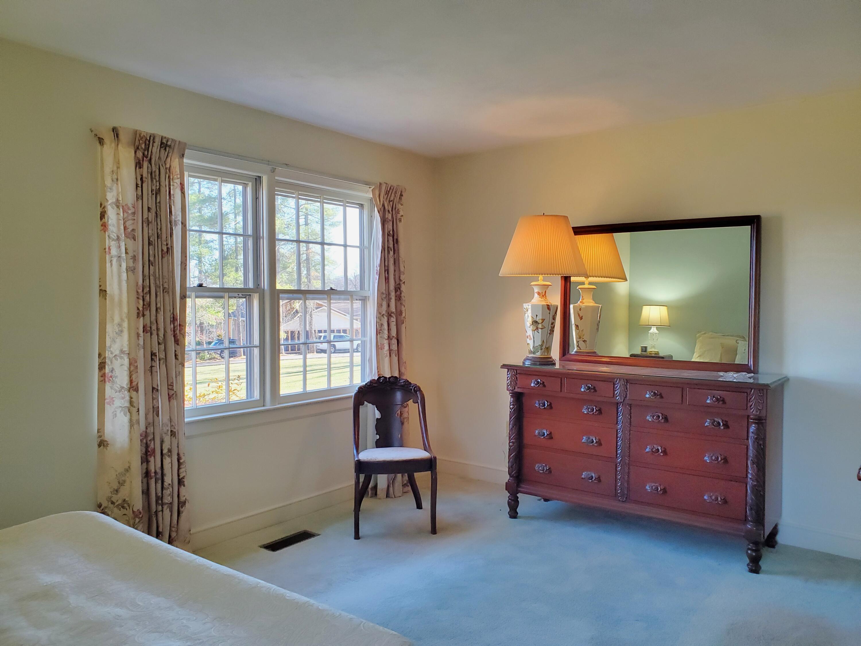 43 Stoneview Cir
