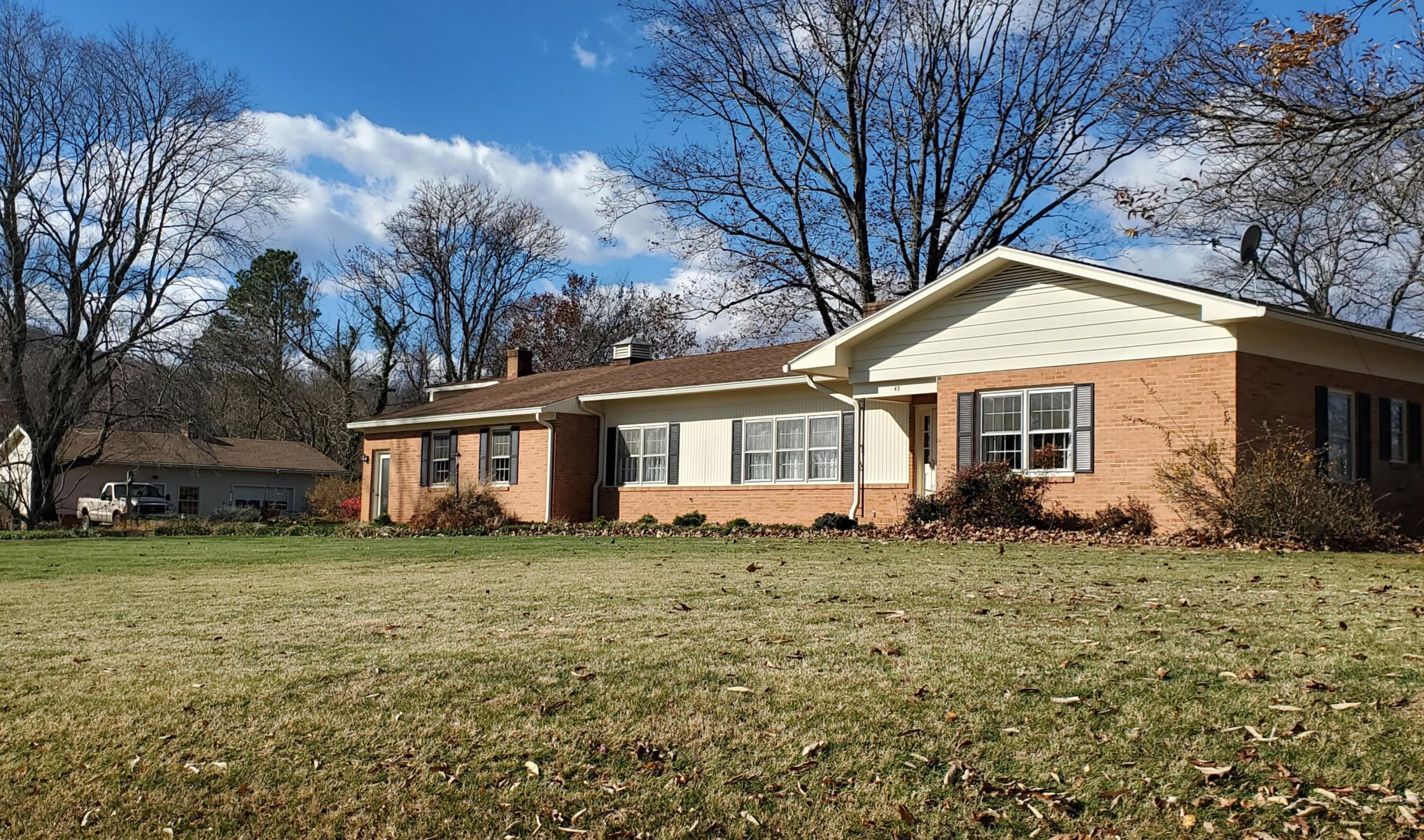 43 Stoneview Cir