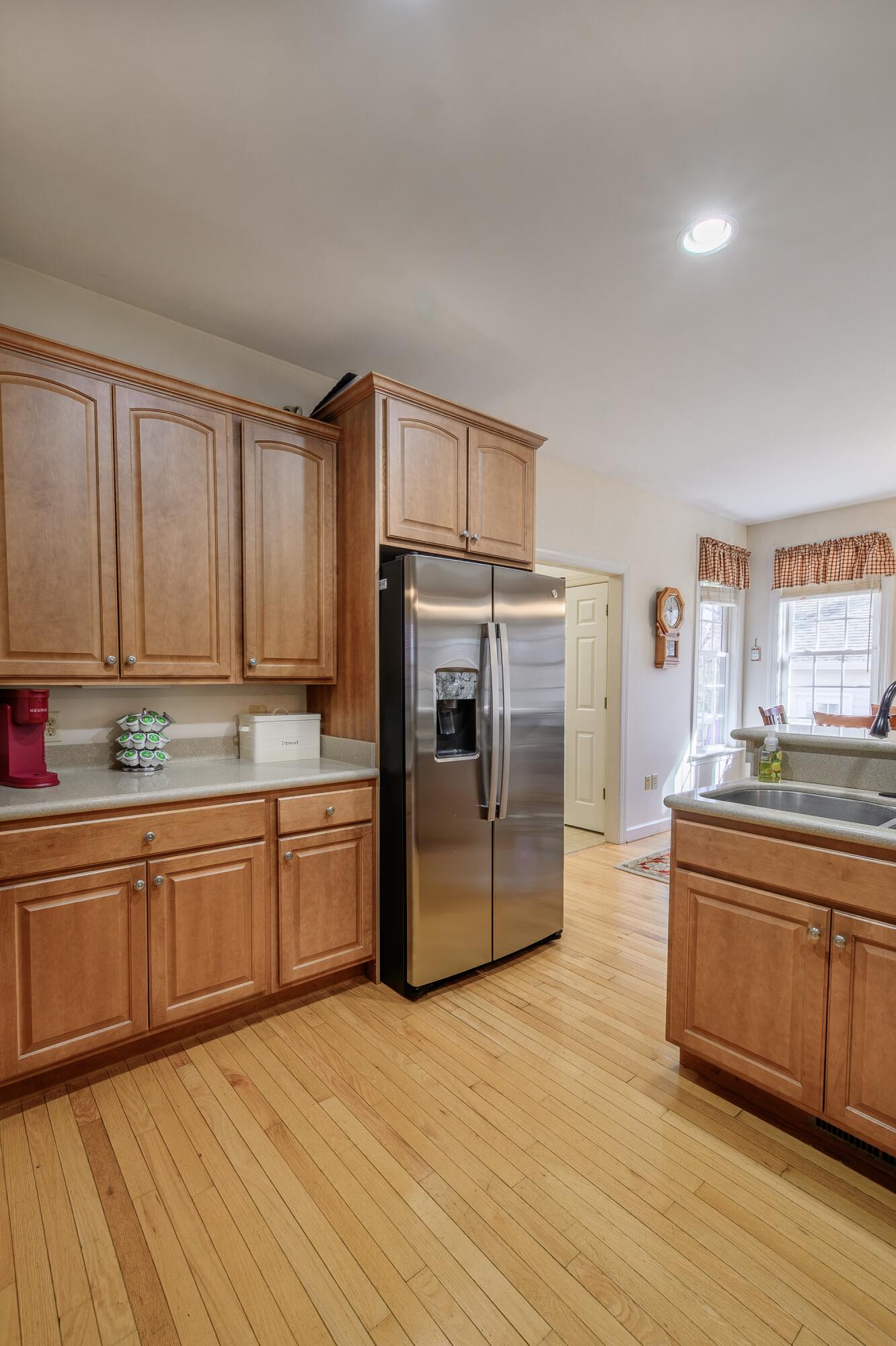 180 Longview Meadow Dr