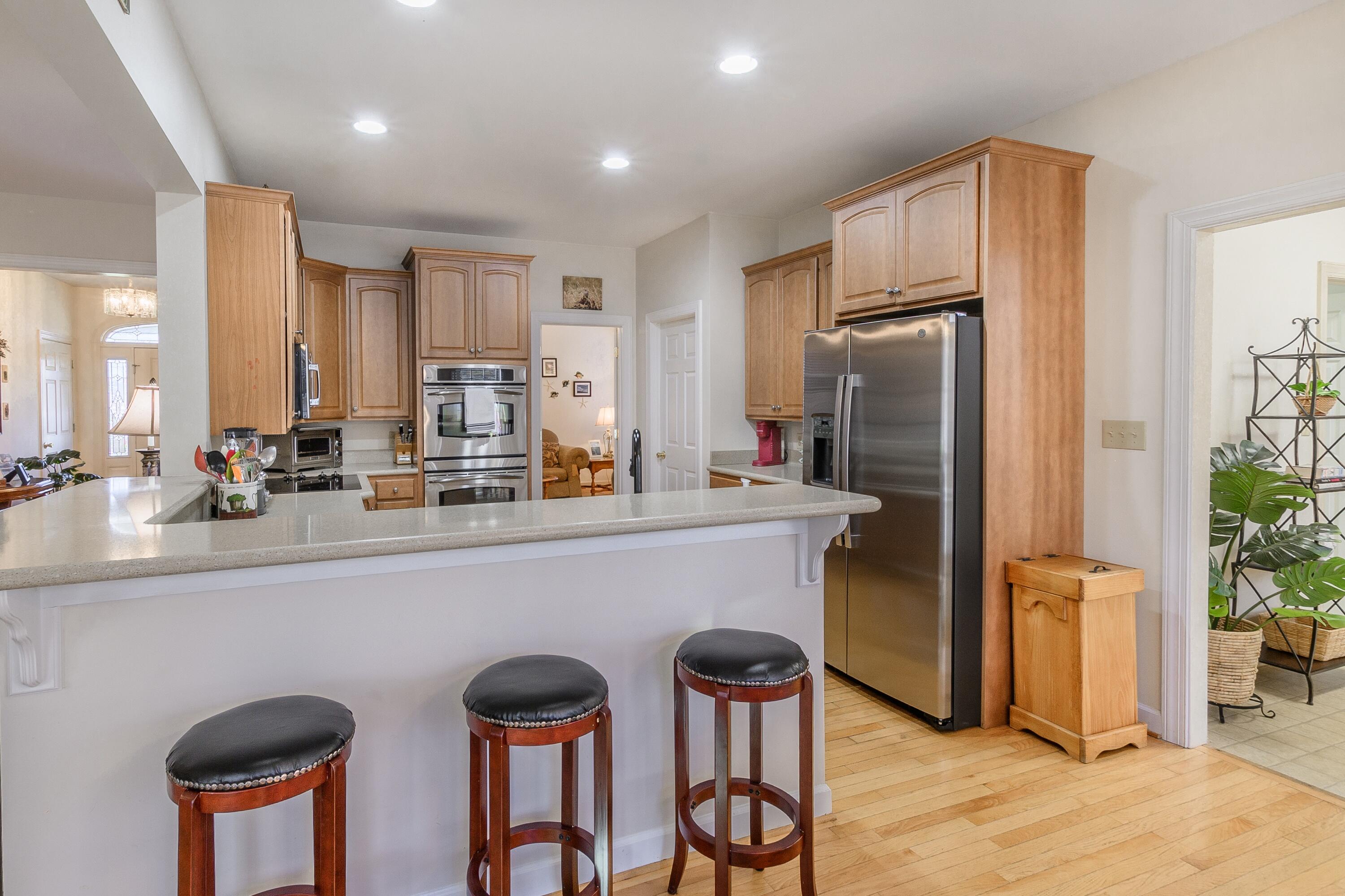 180 Longview Meadow Dr