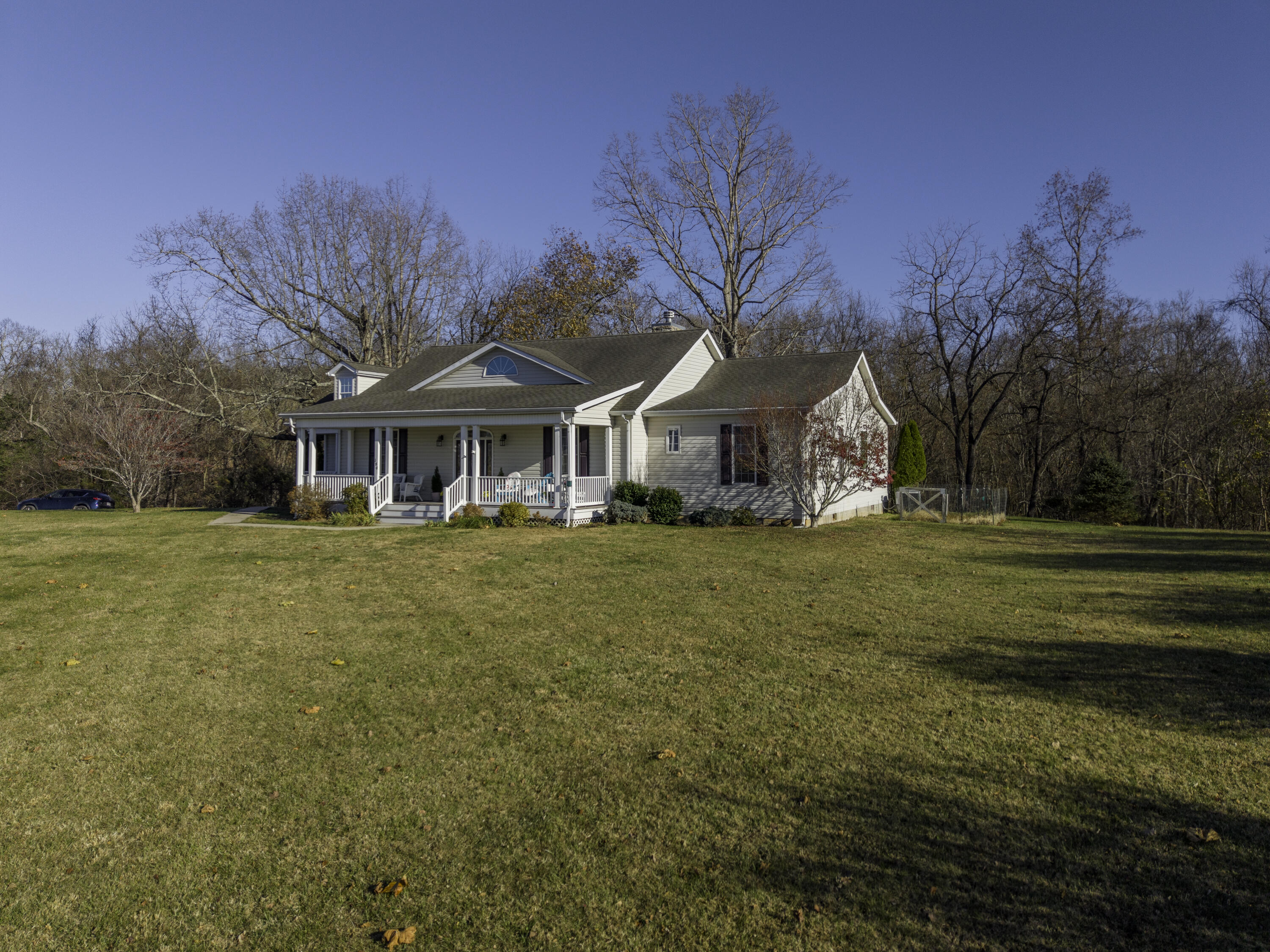 180 Longview Meadow Dr