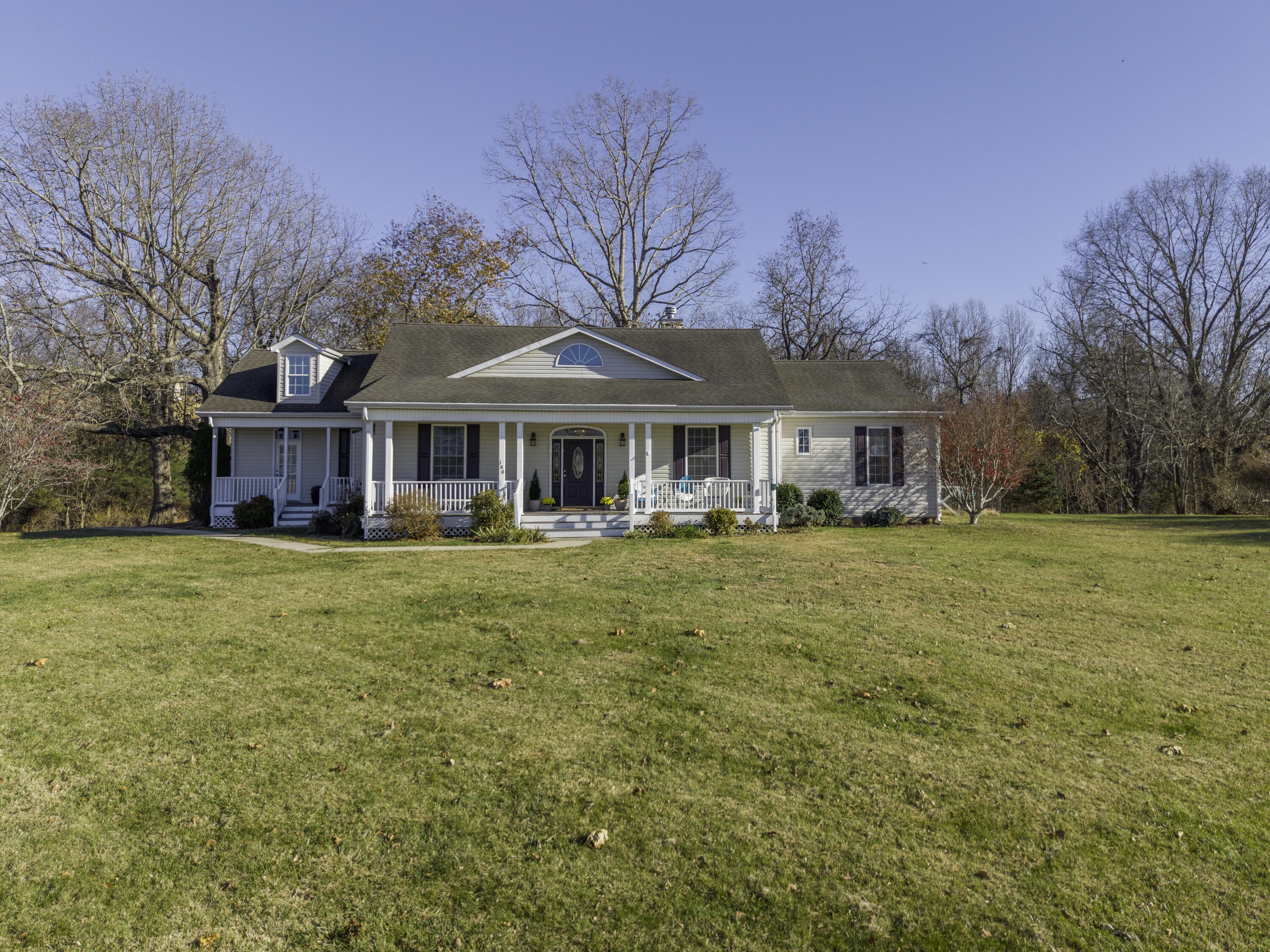 180 Longview Meadow Dr