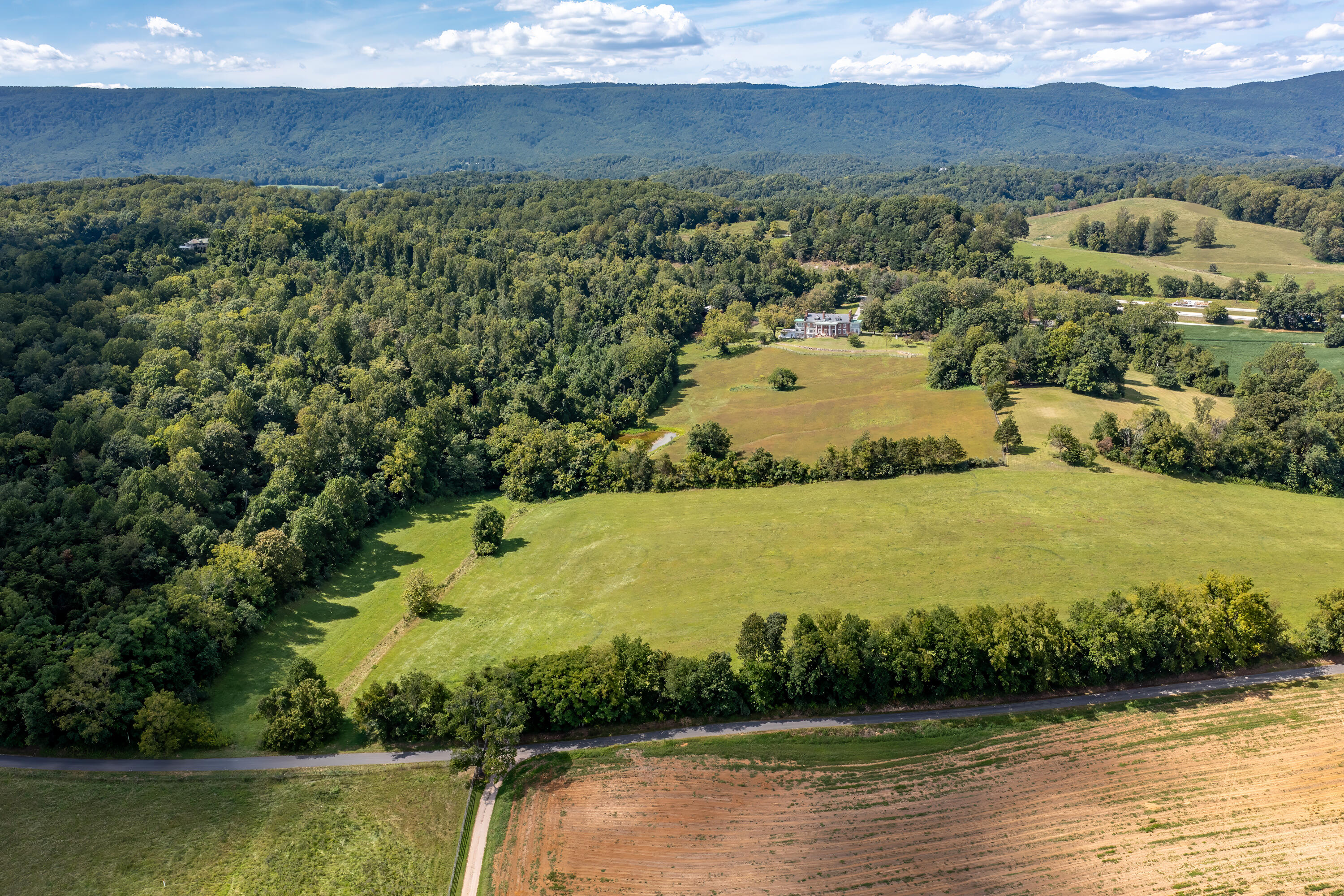 20 Houston Tavern Ln